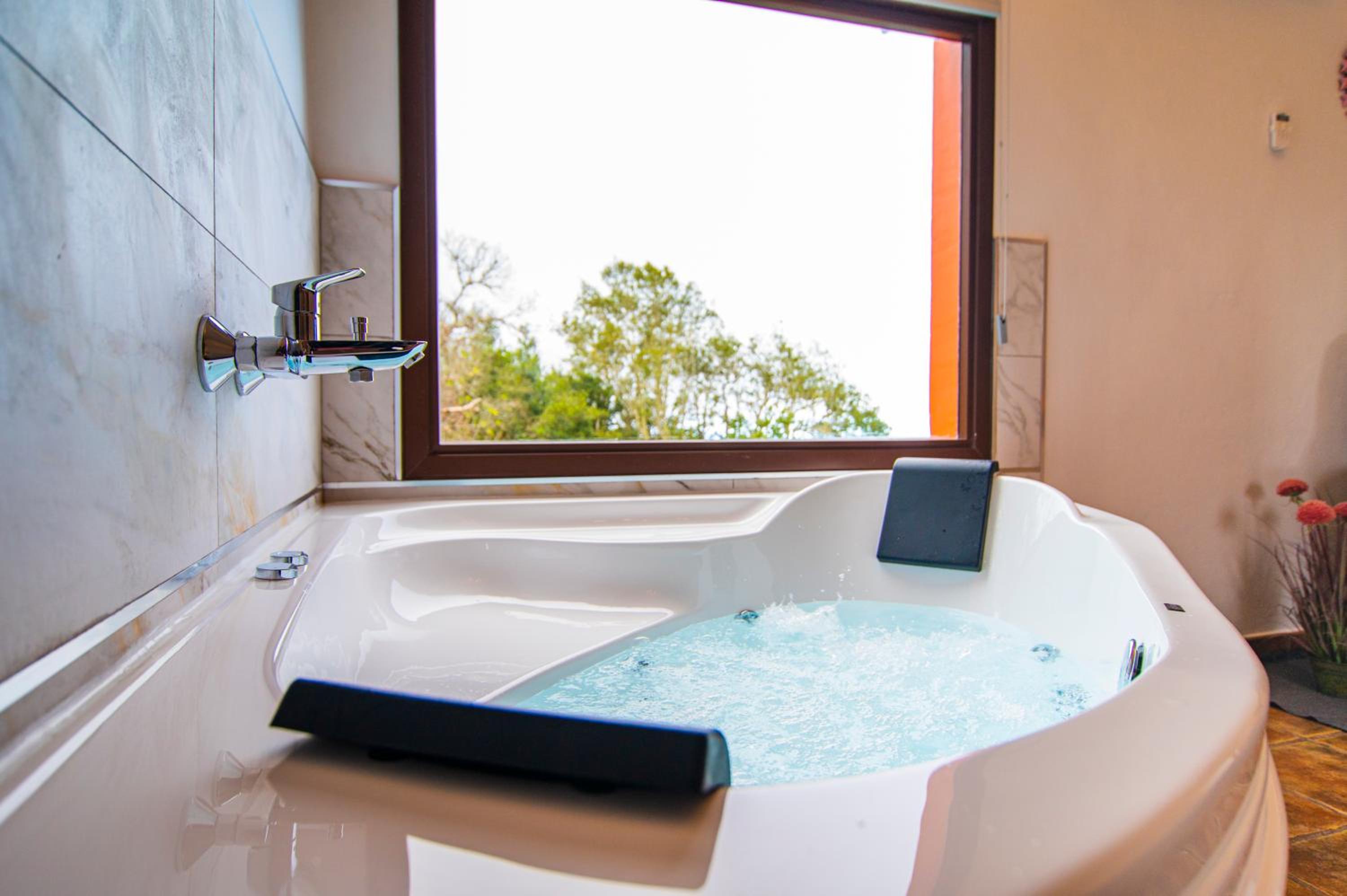 Superior Double Room with Garden View - Photo 8