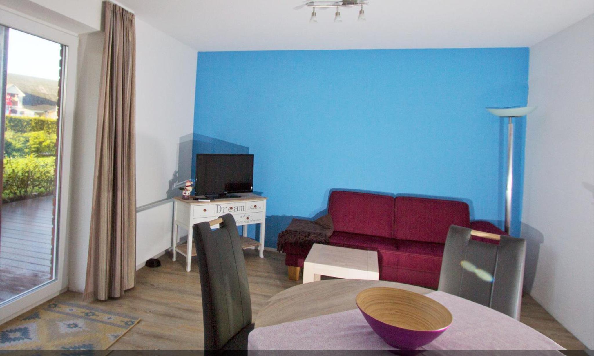 Apartment with Balcony photo 1