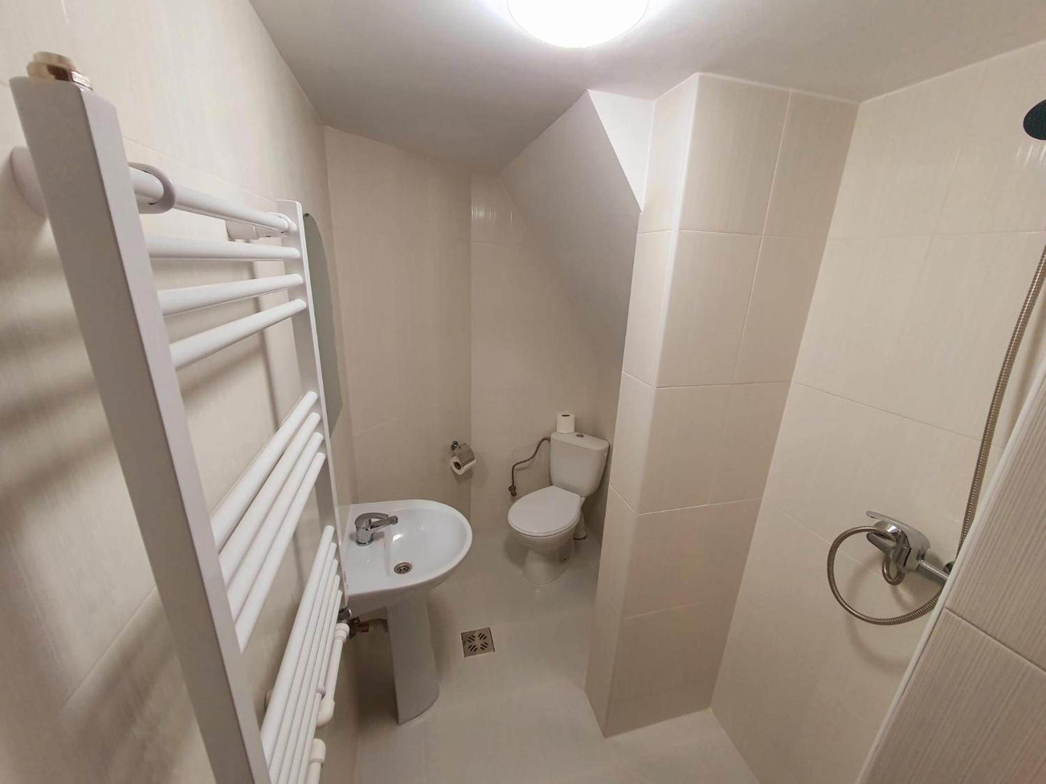 Double Room with Balcony - Photo 2