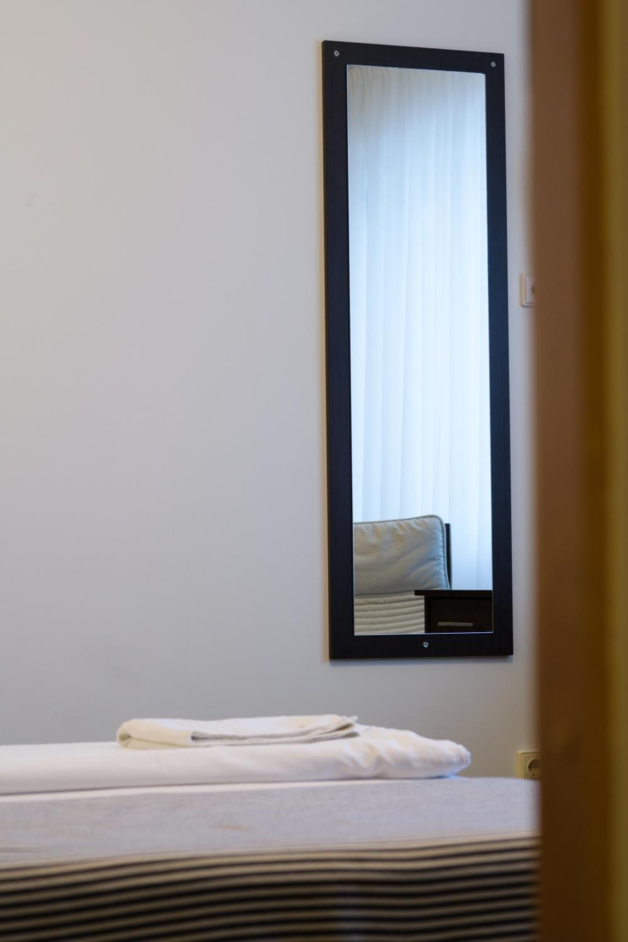 Double or Twin Room - Photo 34