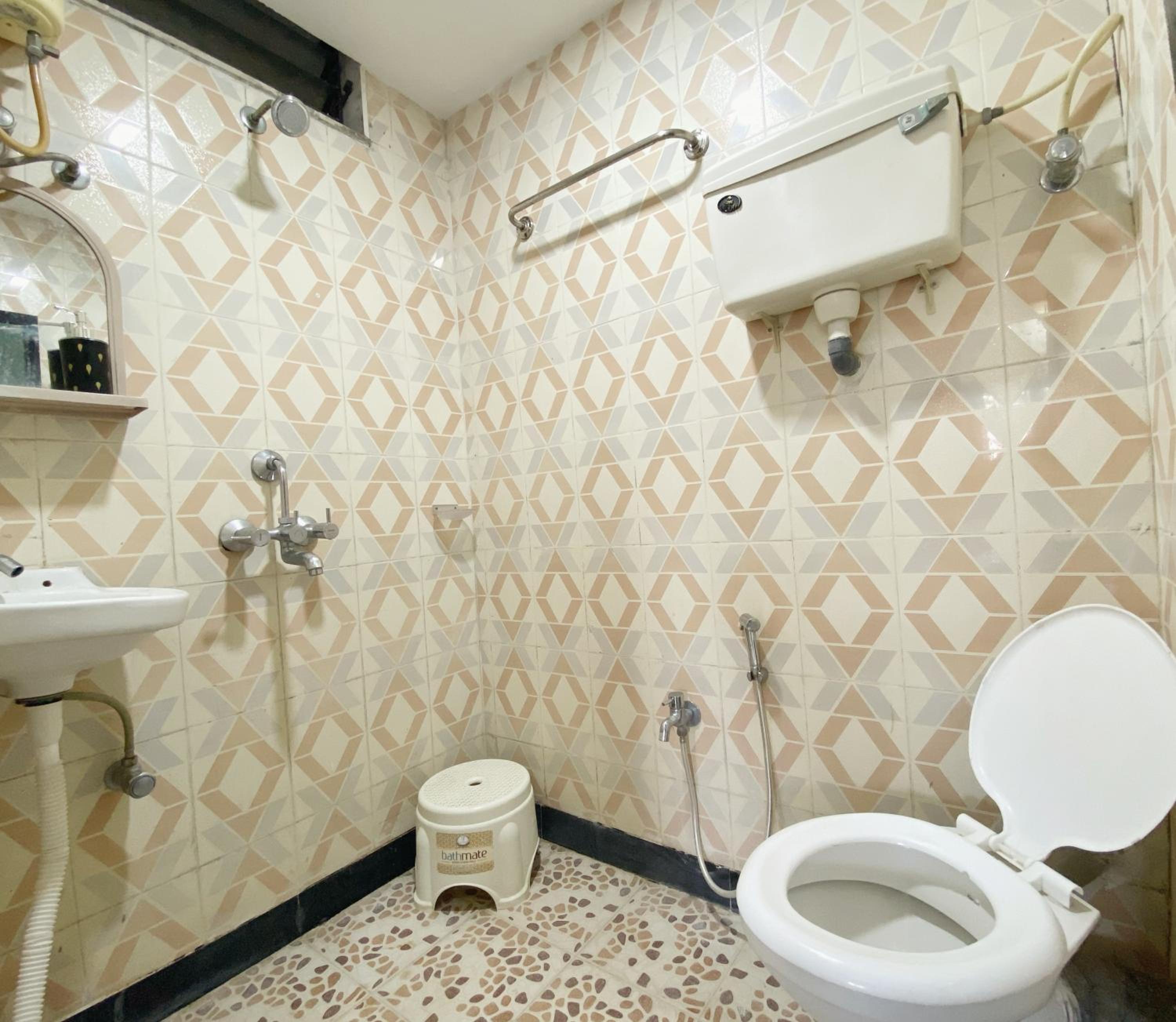 Three-Bedroom Villa - Photo 9