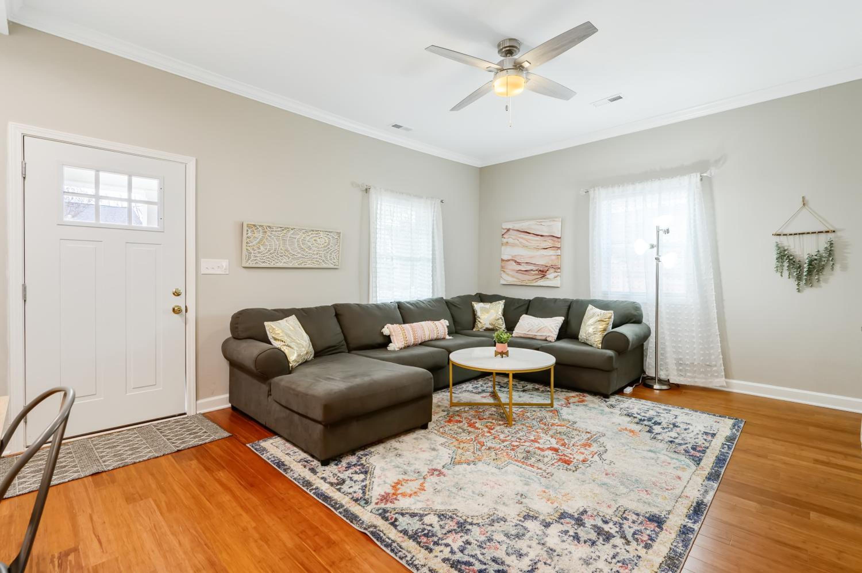 Three-Bedroom House photo 1
