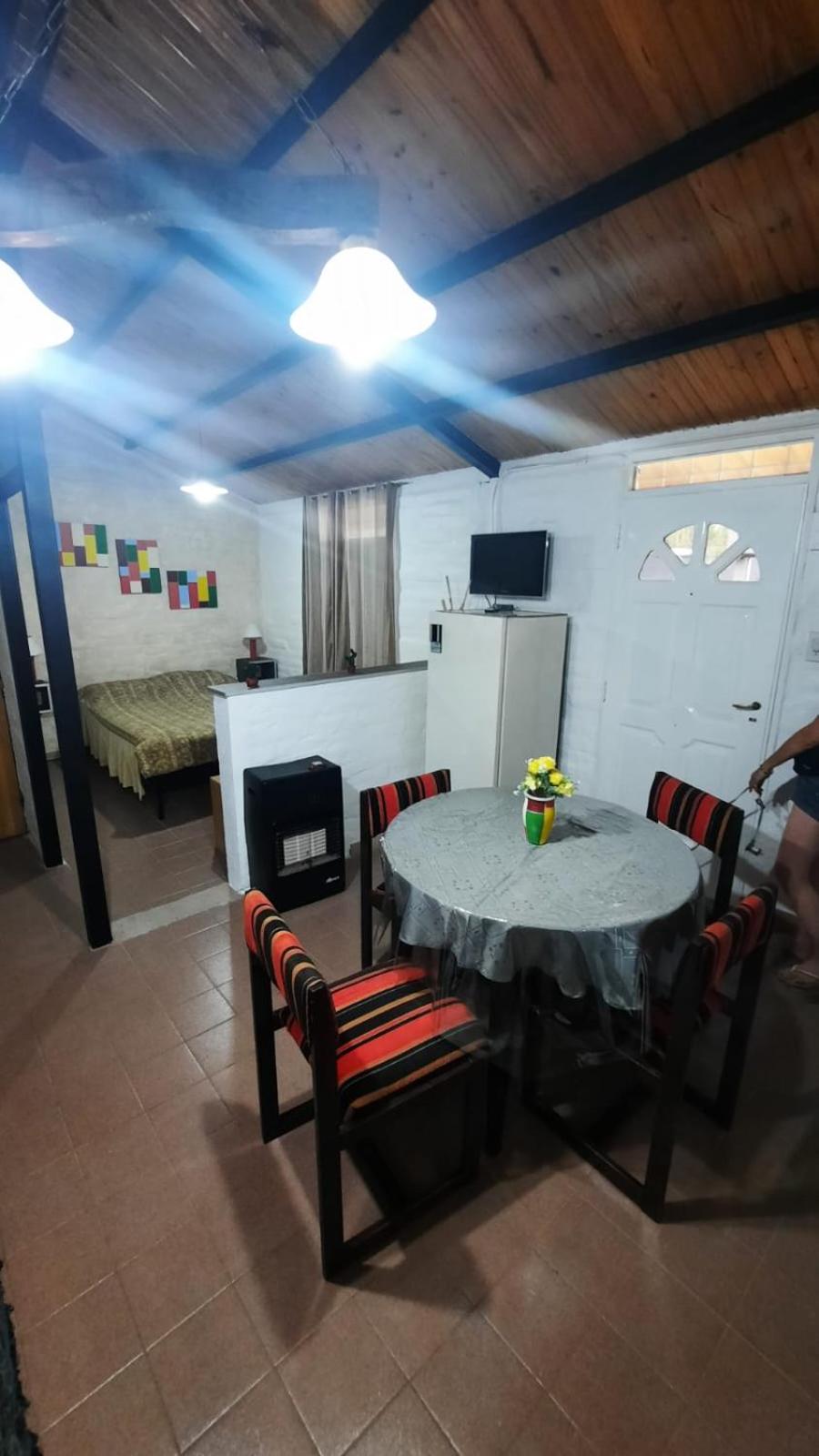 One-Bedroom House photo 1