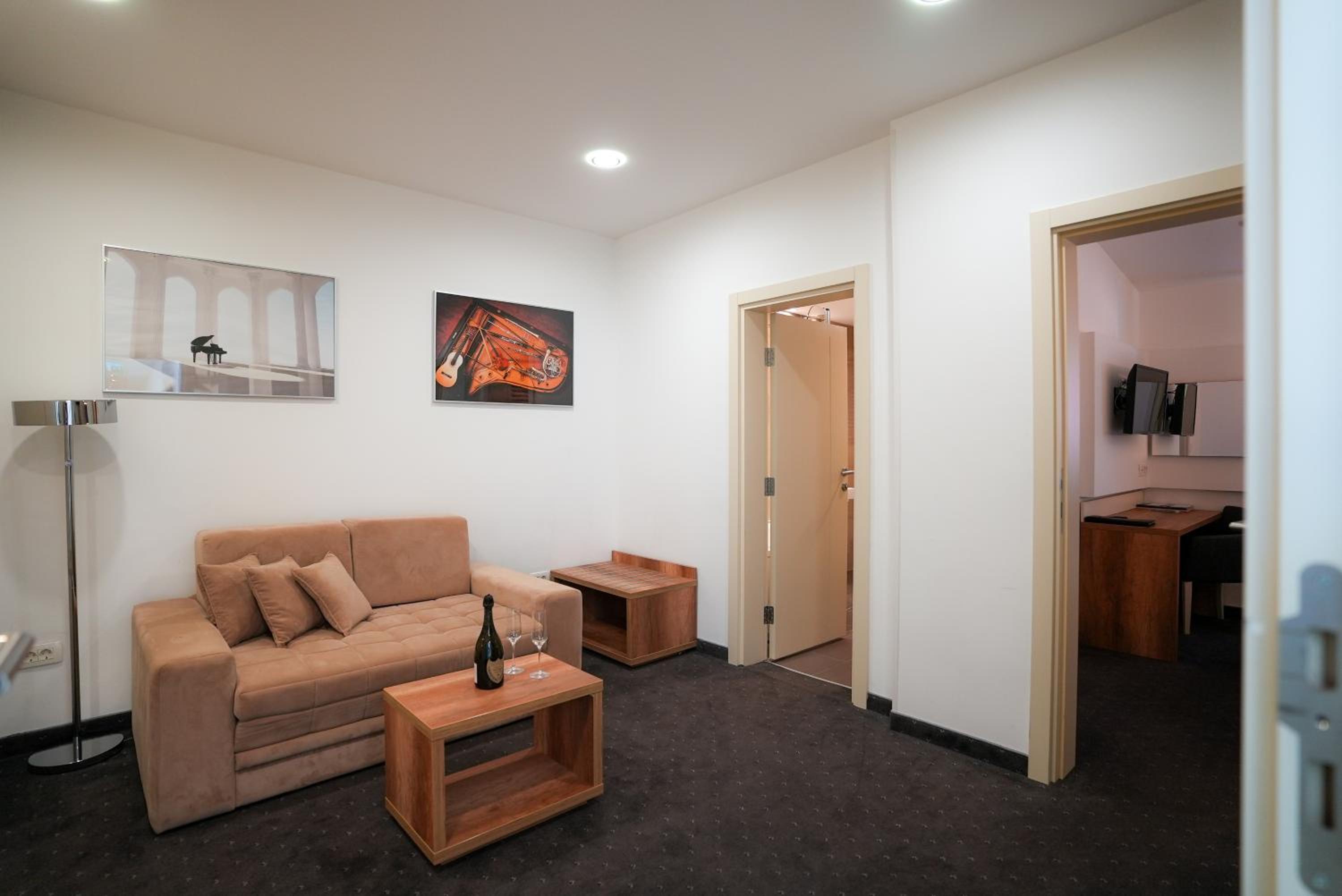 Superior Suite photo 1