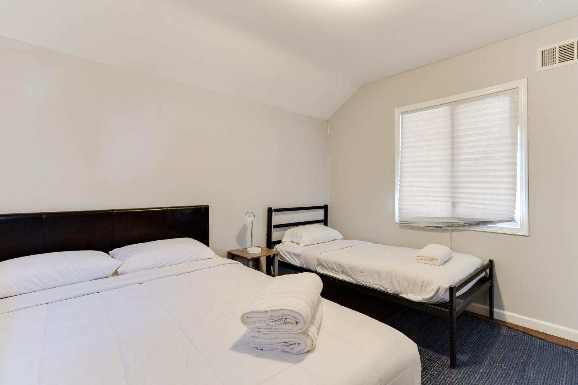 Four-Bedroom House photo 1