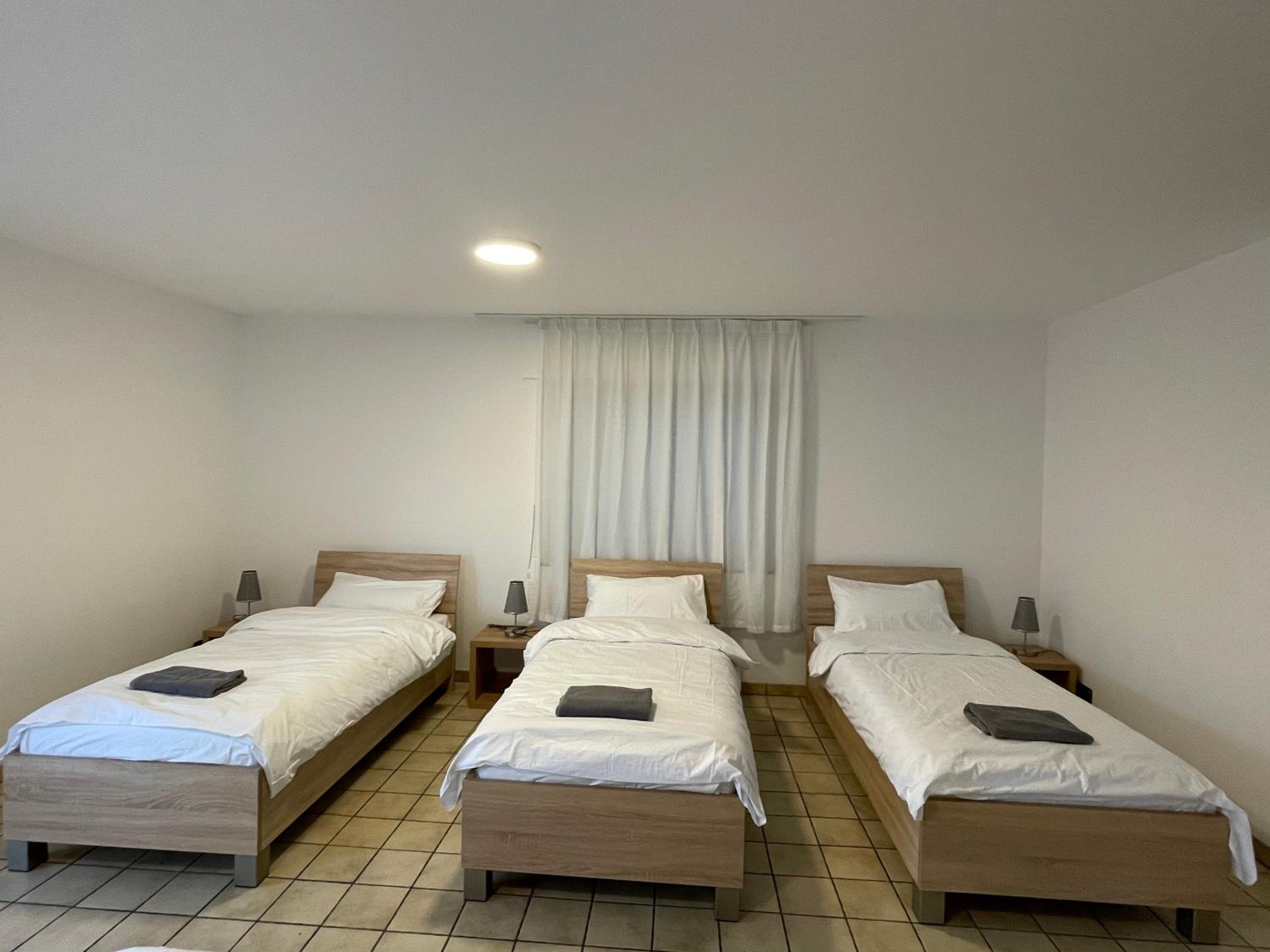 Triple Room - Photo 2