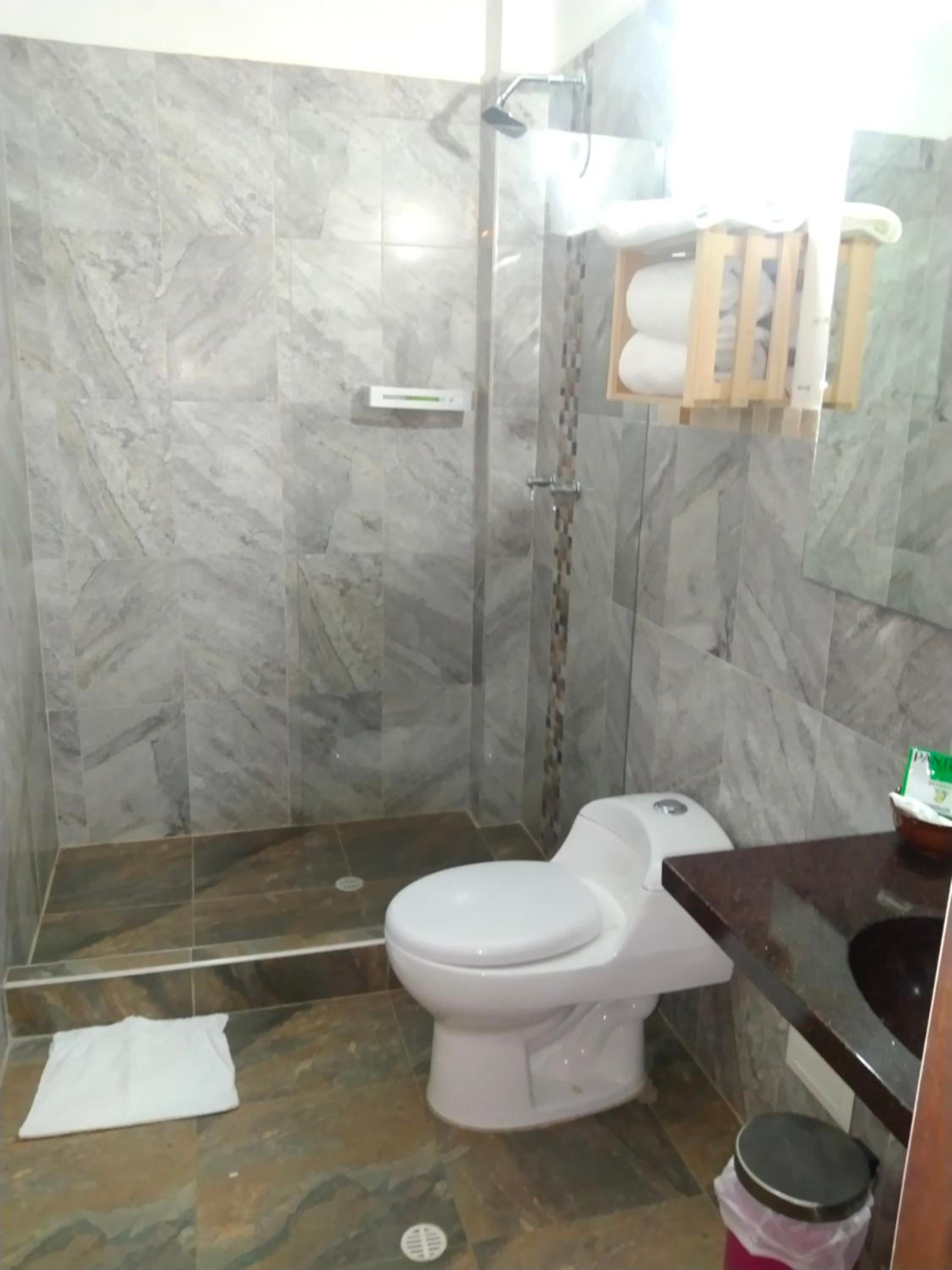 Triple Room with Private Bathroom photo 2