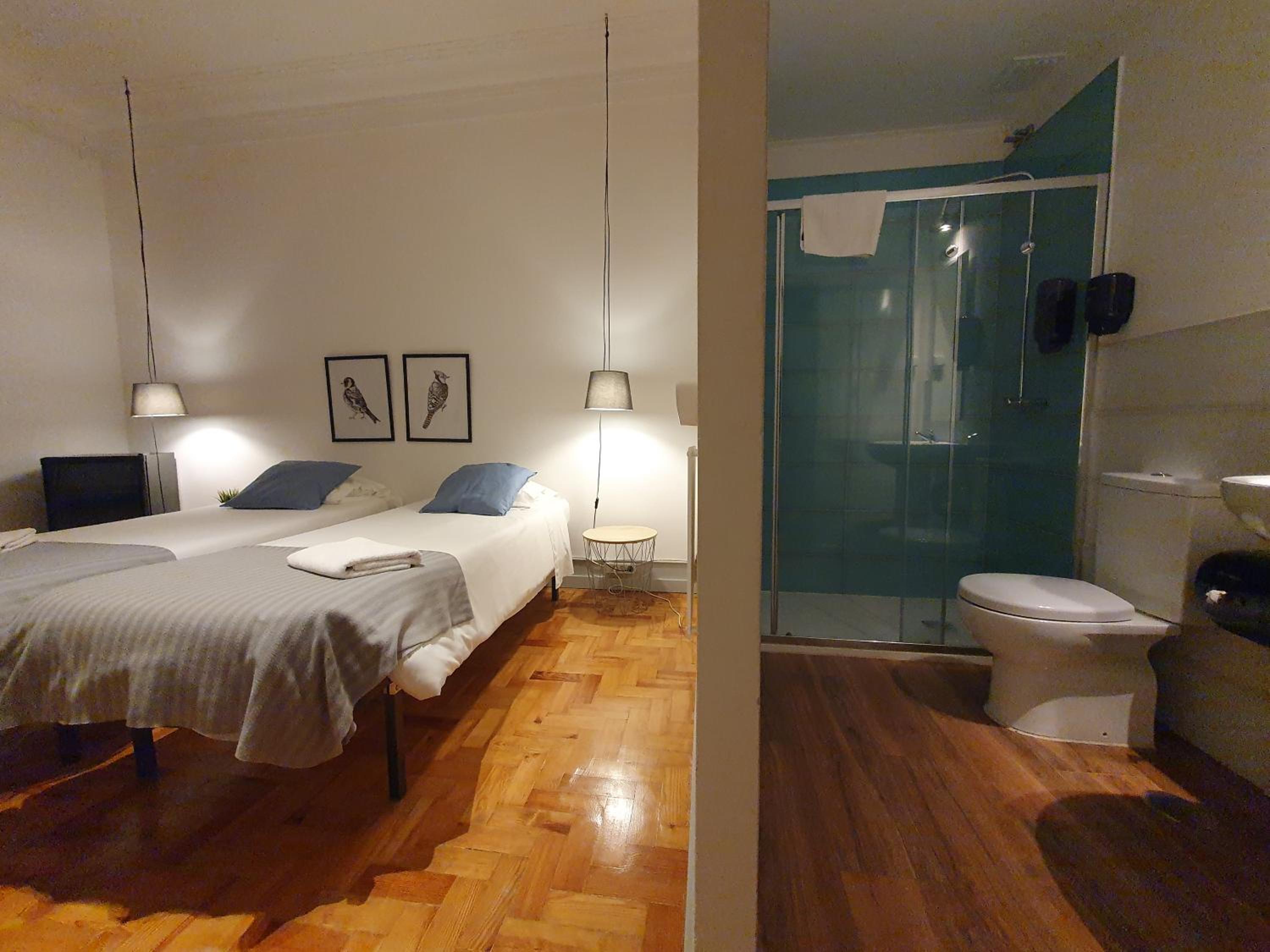 Double or Twin Room photo 3