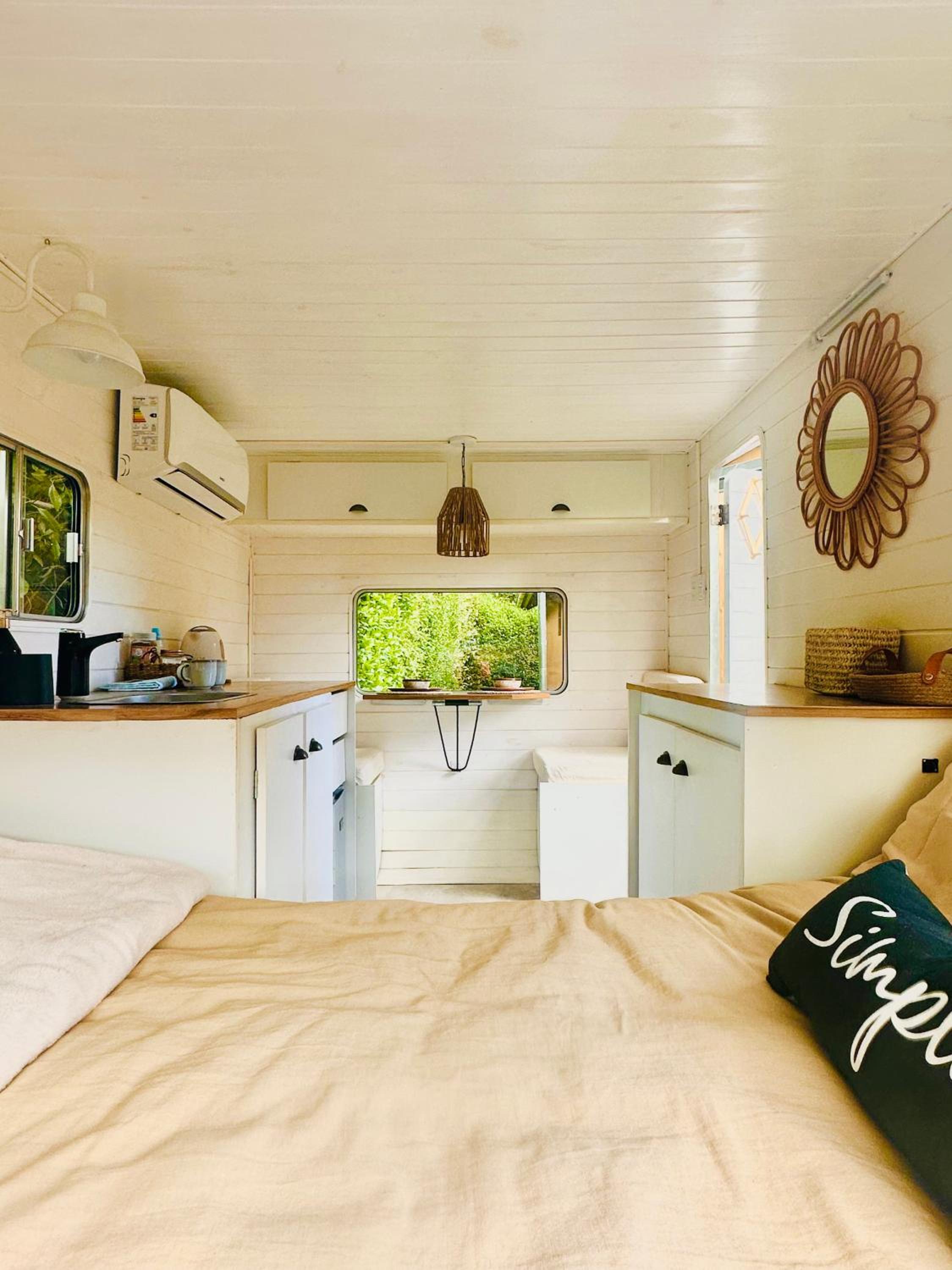 Caravan photo 1