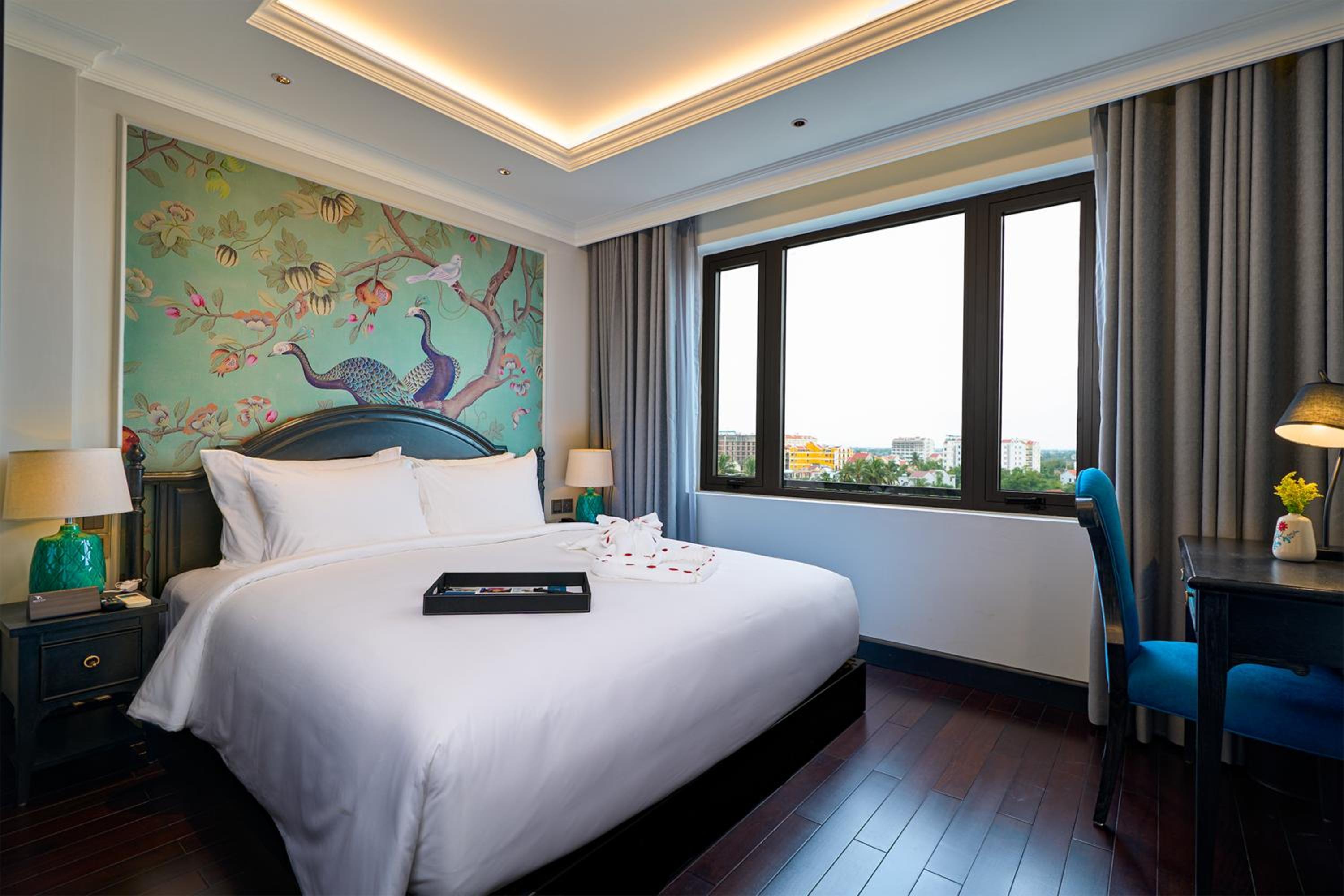 Deluxe Double or Twin Room with City View - Photo 1
