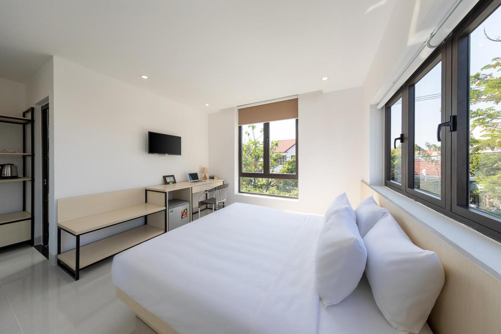 Double Room with Garden View - Photo 26