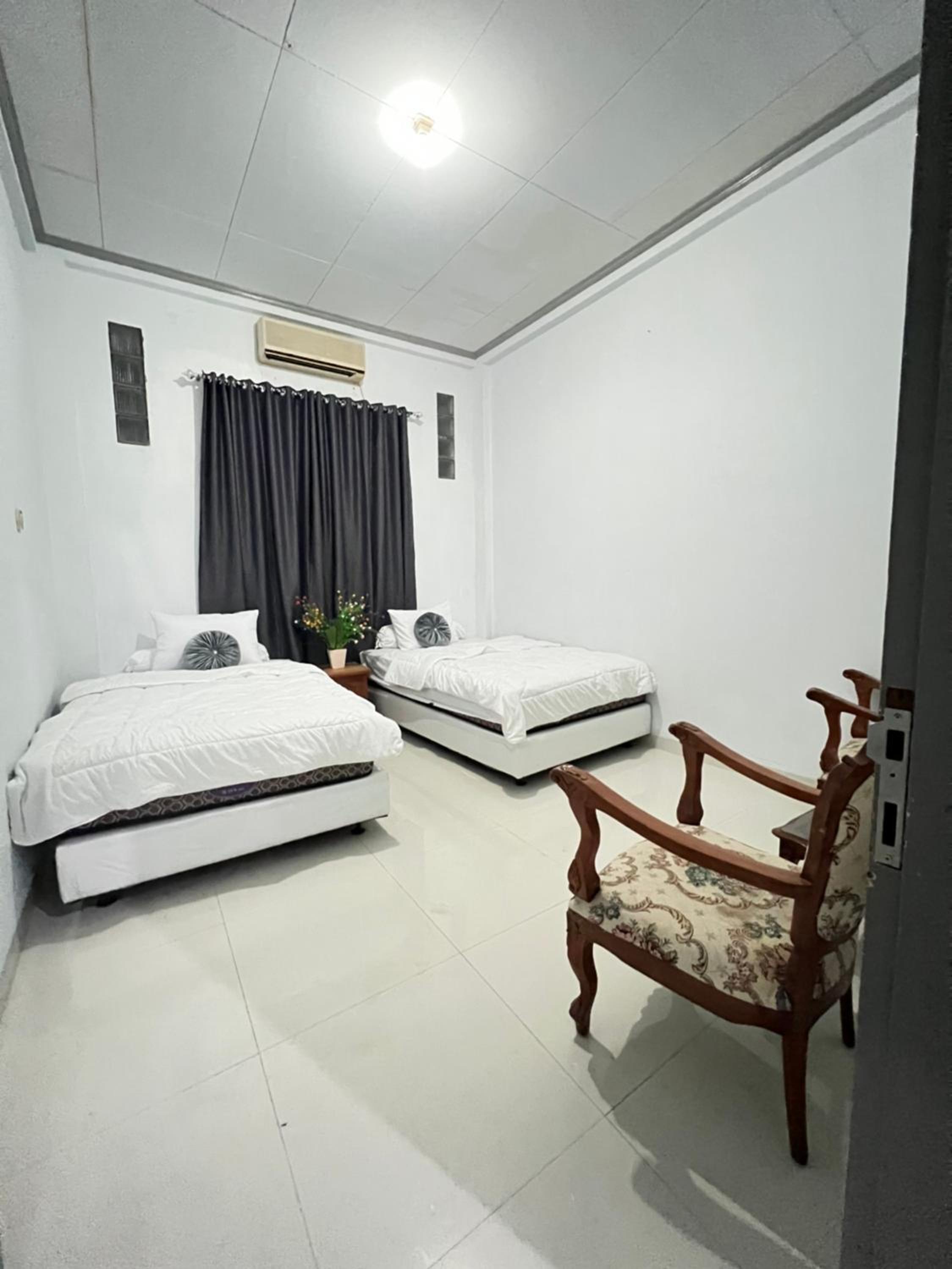 Deluxe Twin Room photo 1