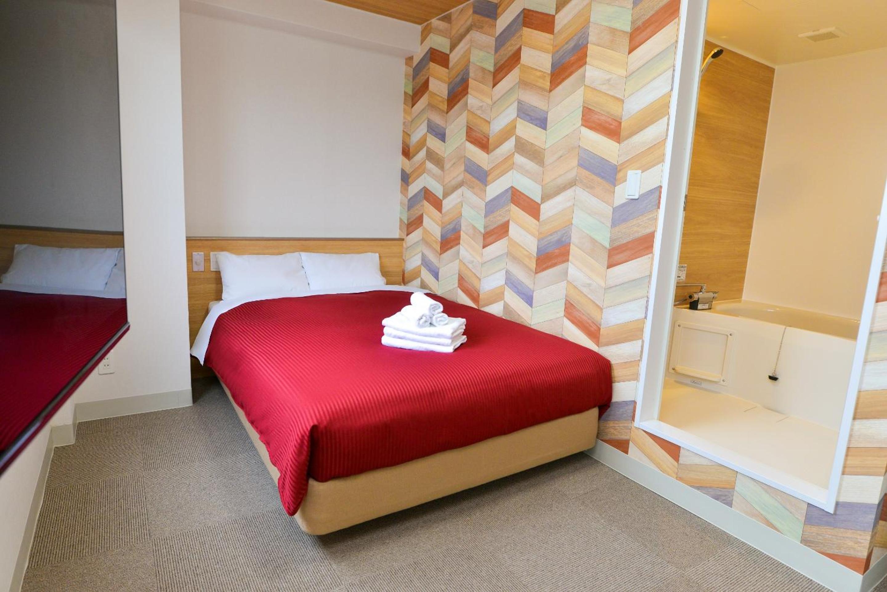 Deluxe Double Room - Non-Smoking - Premium Floor - Photo 1