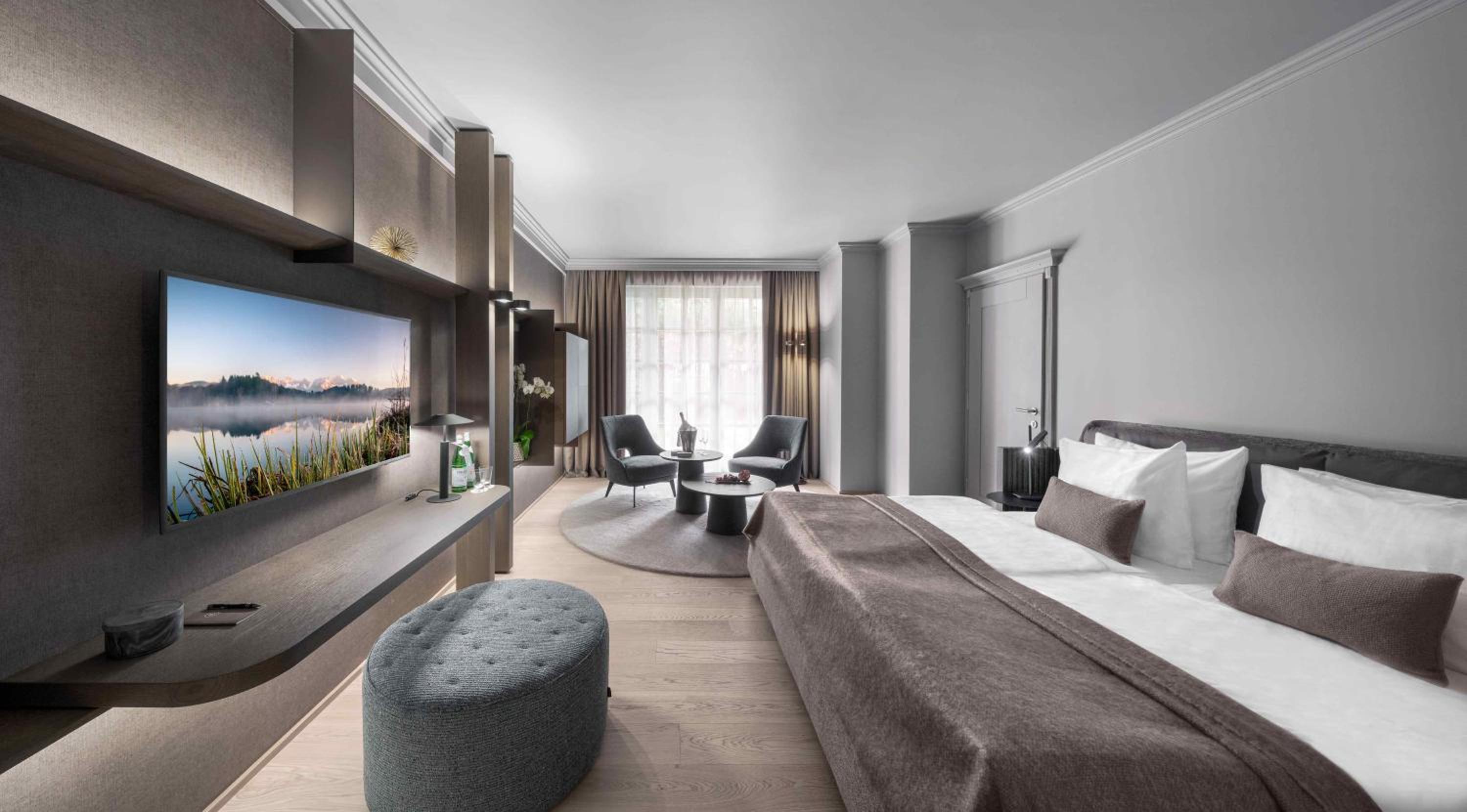 Superior Double Room Grand photo 1