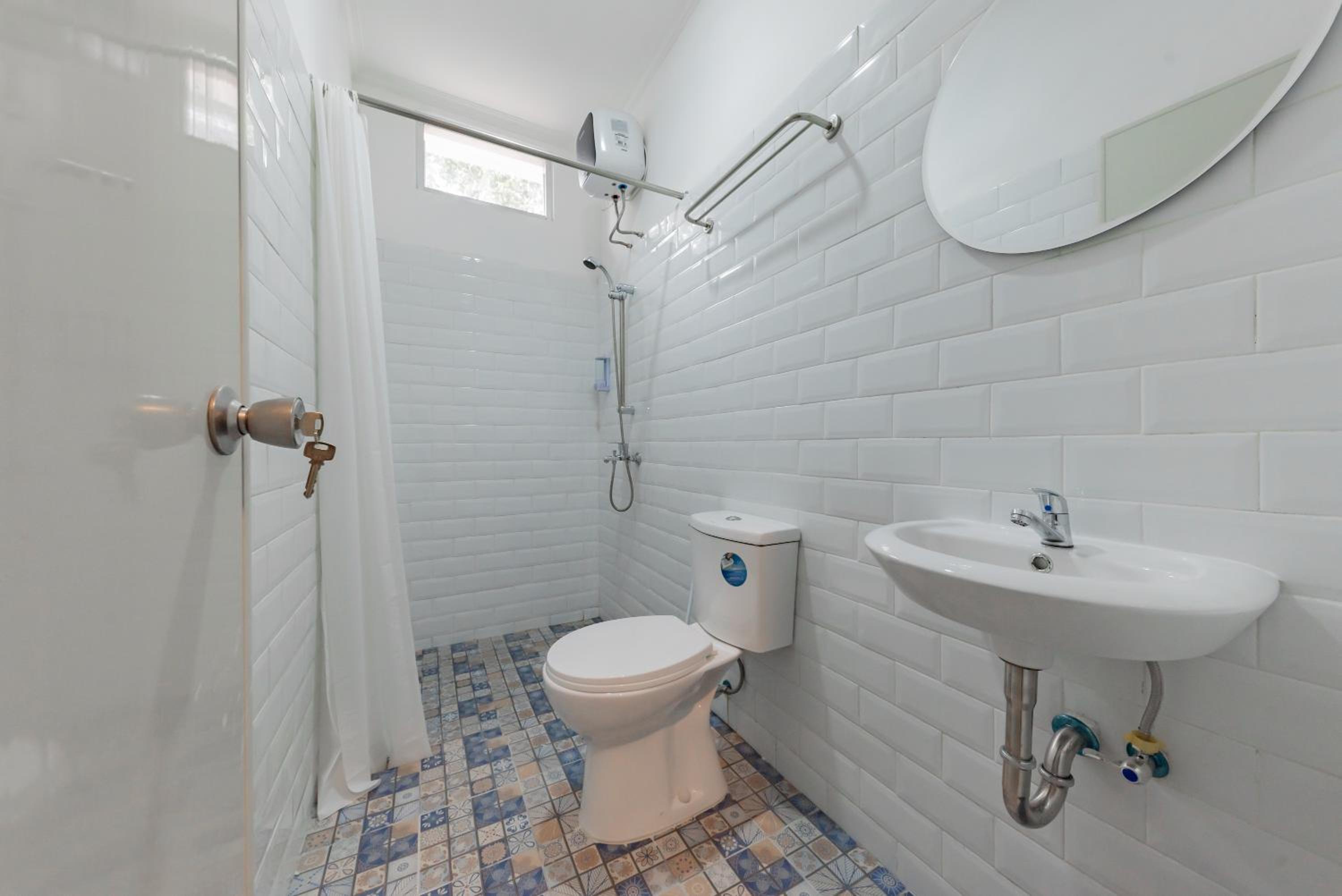 Deluxe Twin Room - Photo 7