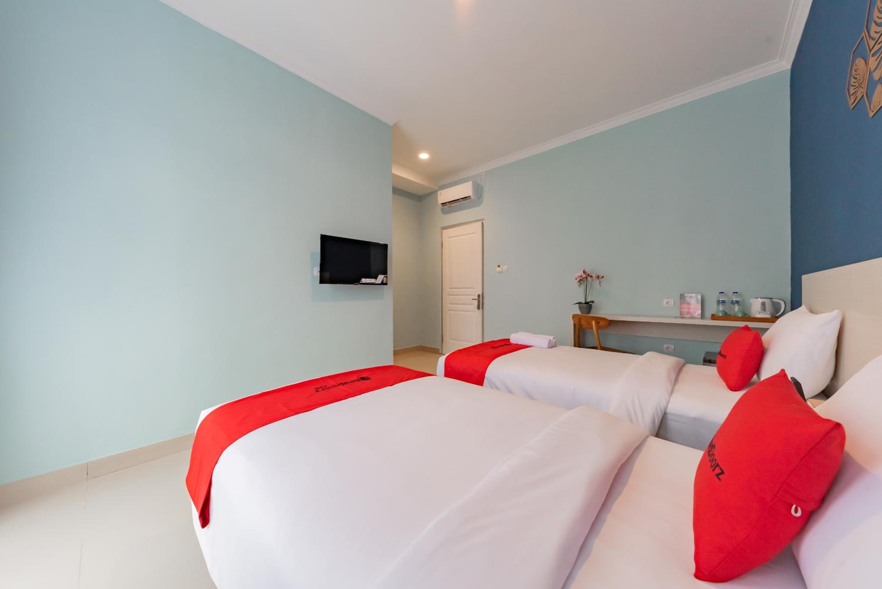 Deluxe Twin Room - Photo 4