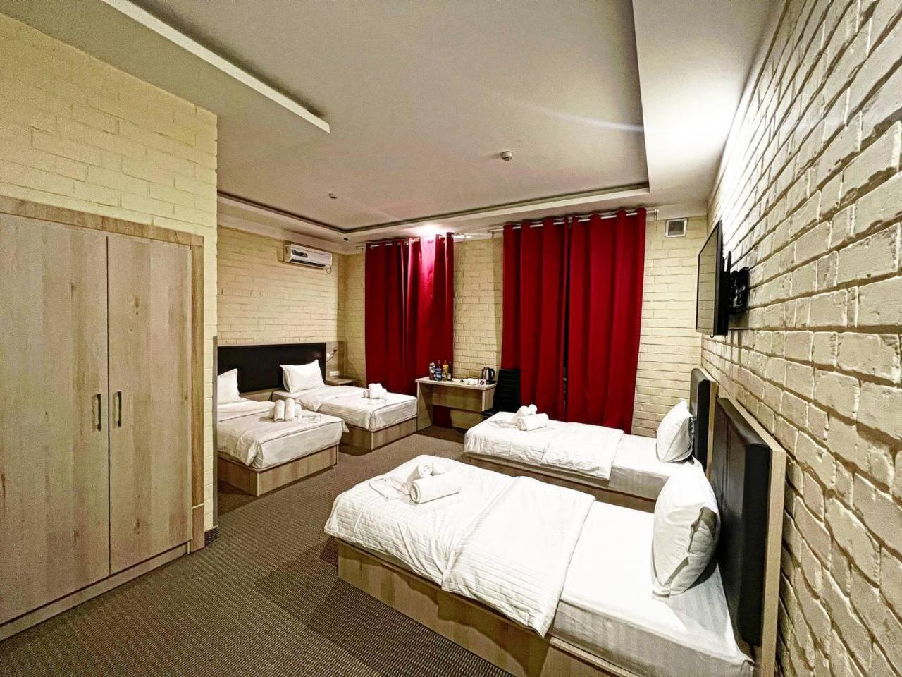 Comfort Quadruple Room