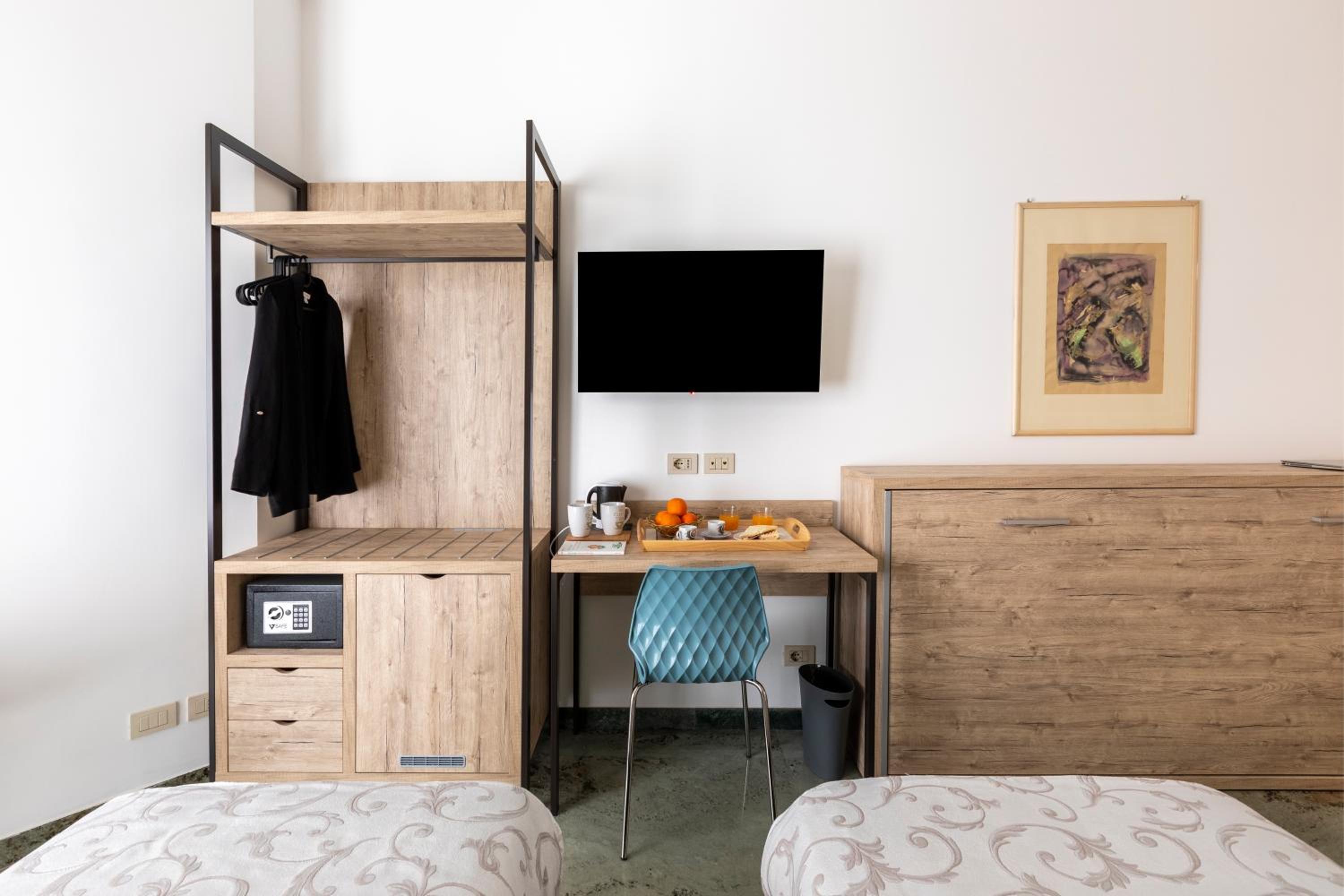 Double or Twin Room photo 2