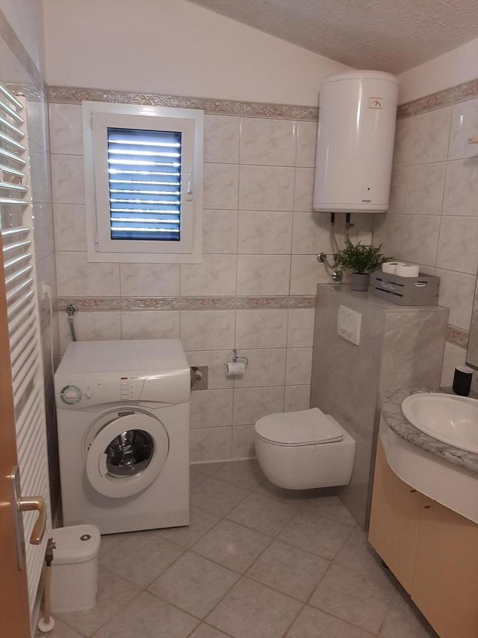 Superior Two Bedroom Apartment with Terrace and Sea View photo 3