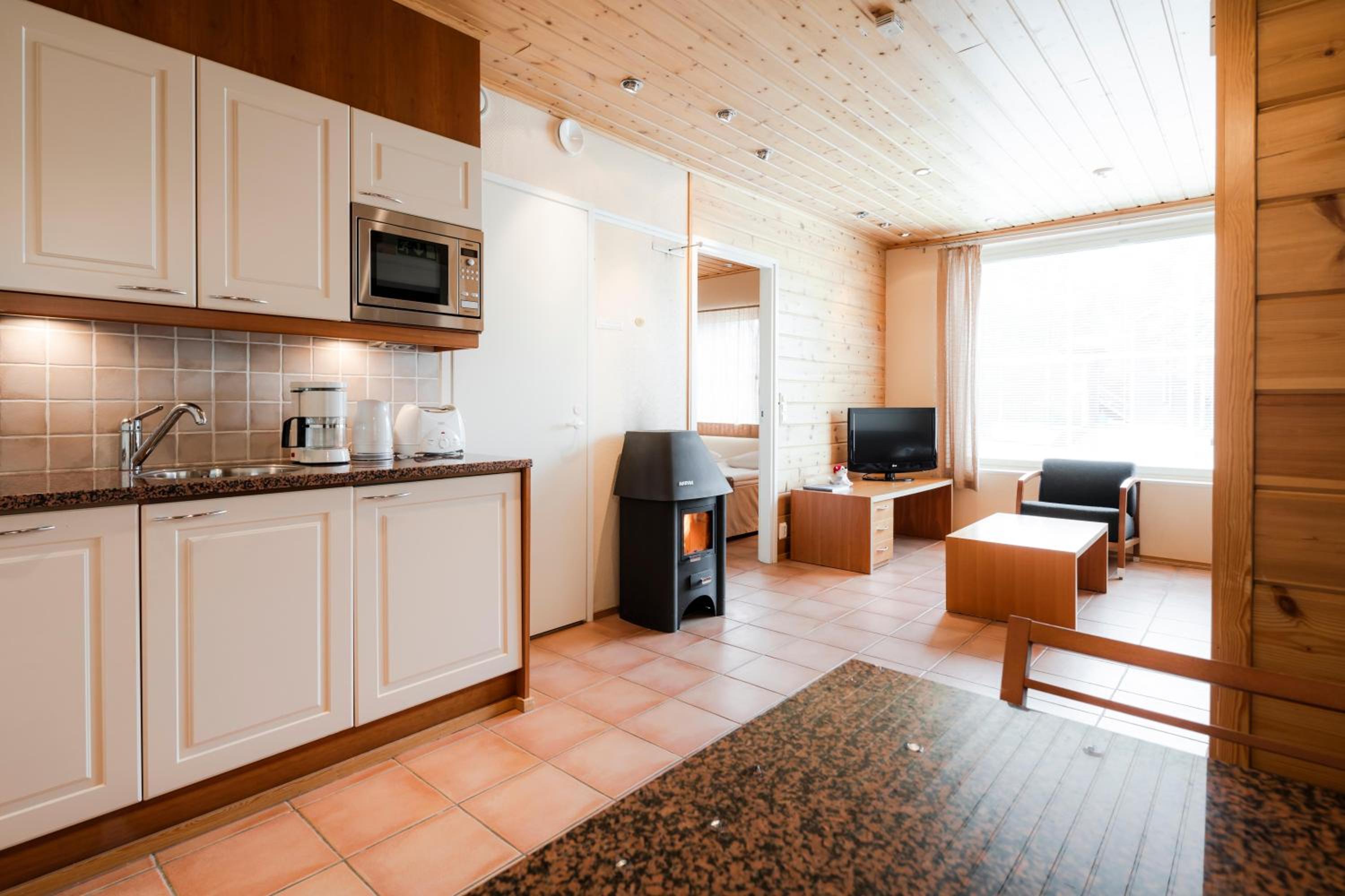 One-Bedroom Alp Apartment with Sauna - Photo 2