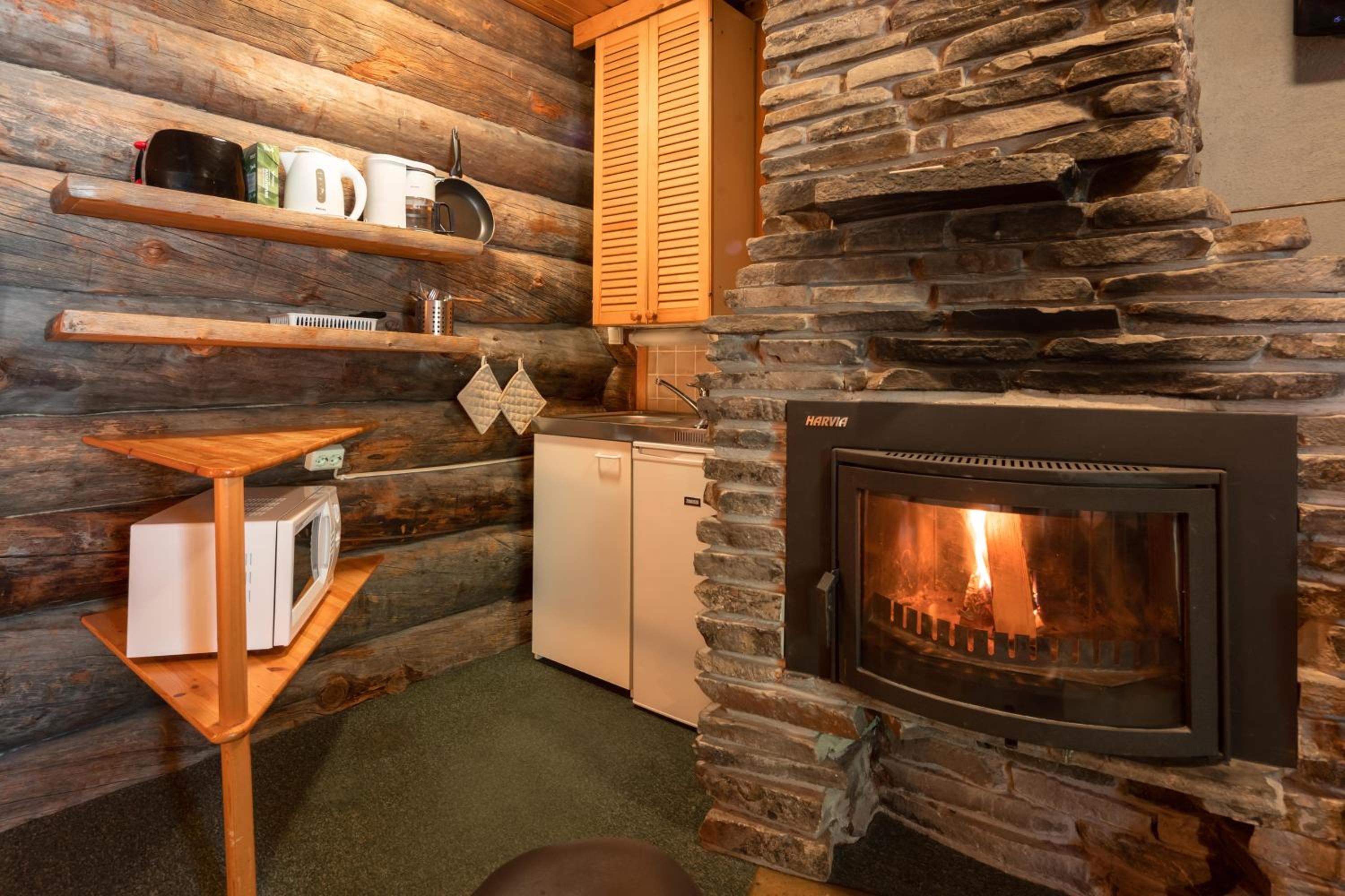 Log Cottage with Sauna photo 3