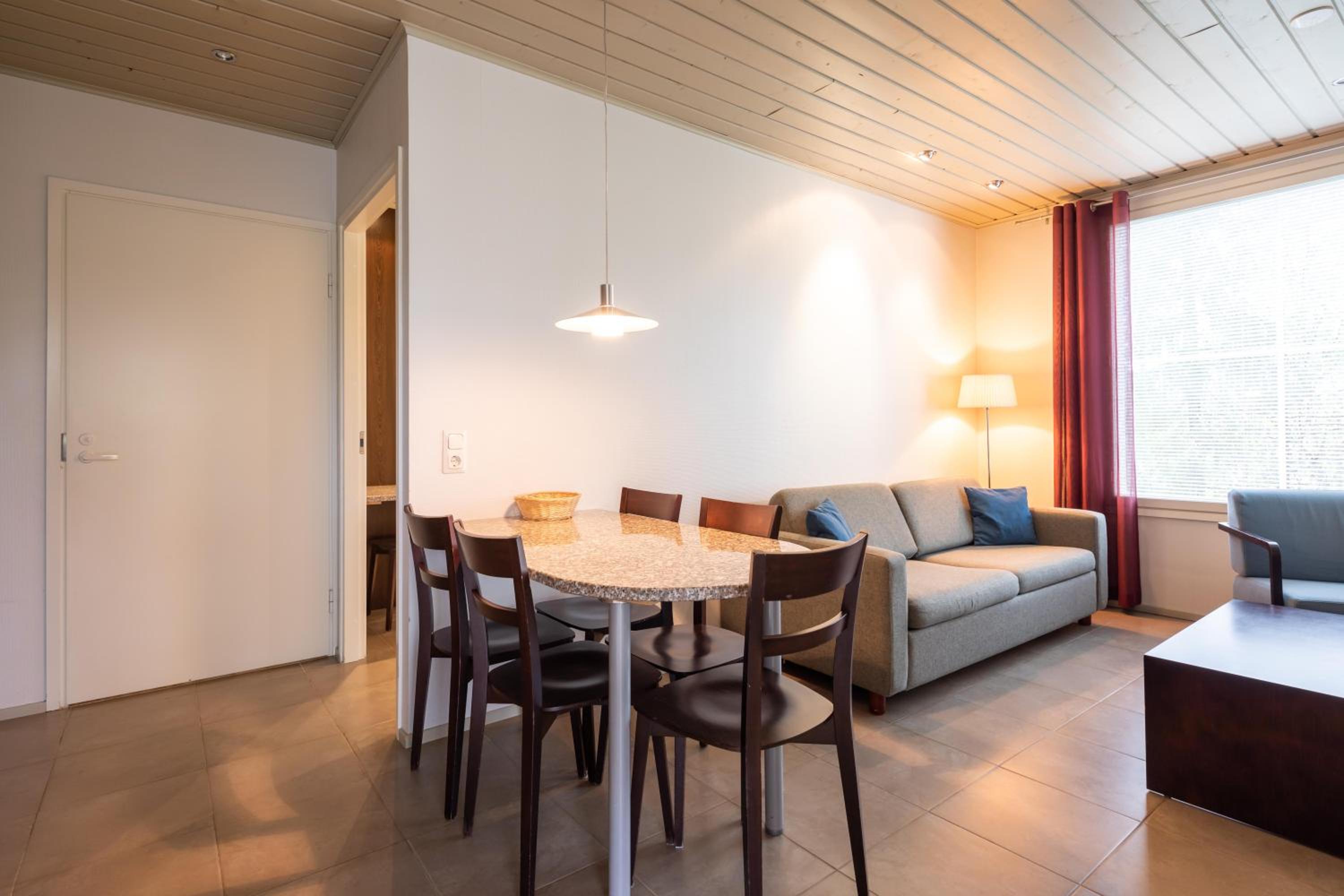 Two-Bedroom Alp Apartment with Sauna - Photo 6