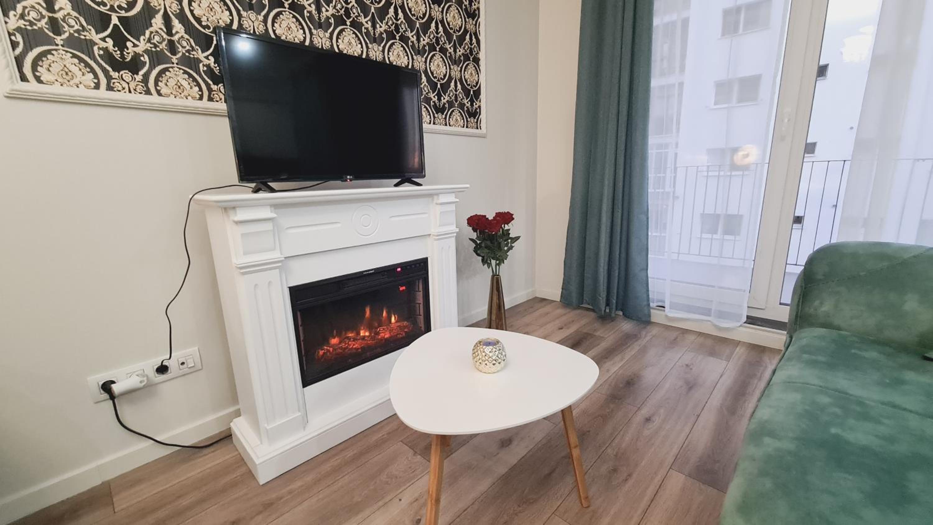 Two-Bedroom Apartment - Photo 15
