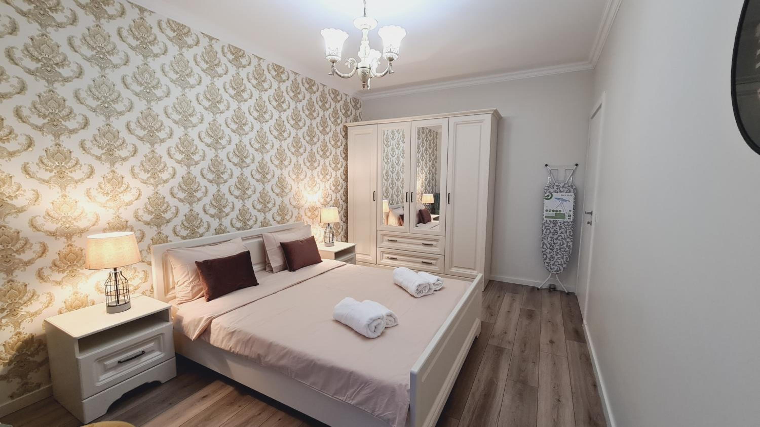 Two-Bedroom Apartment - Photo 27