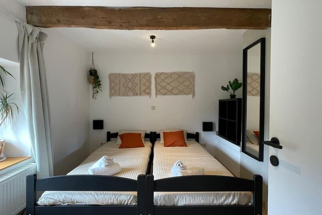 Two-Bedroom House photo 2