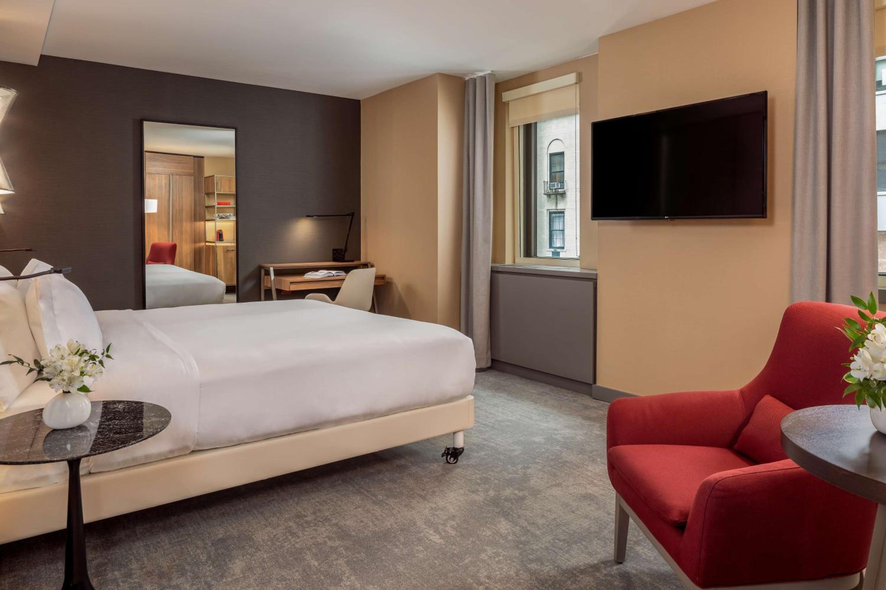 Premium King Room