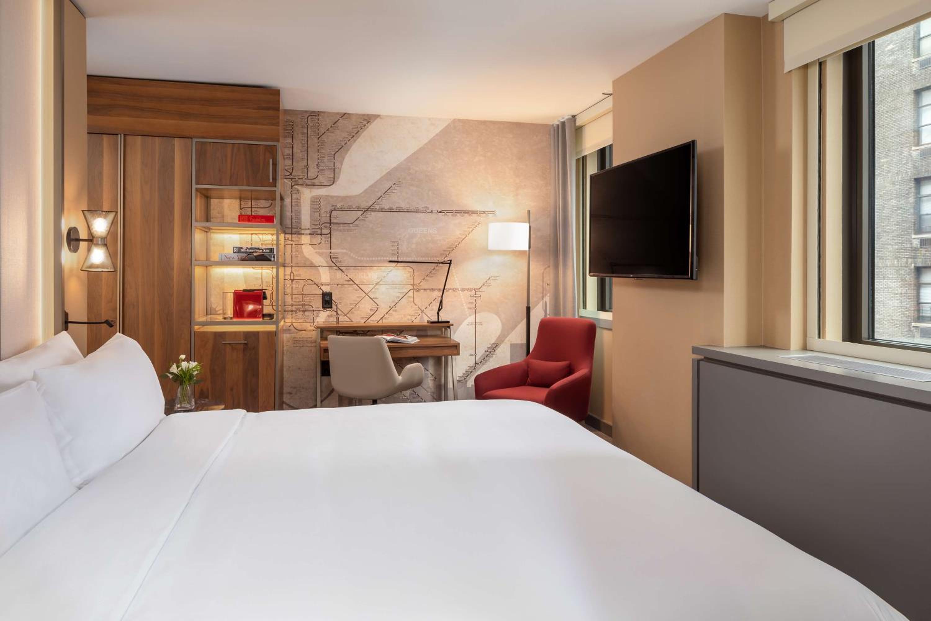 Premium King Room