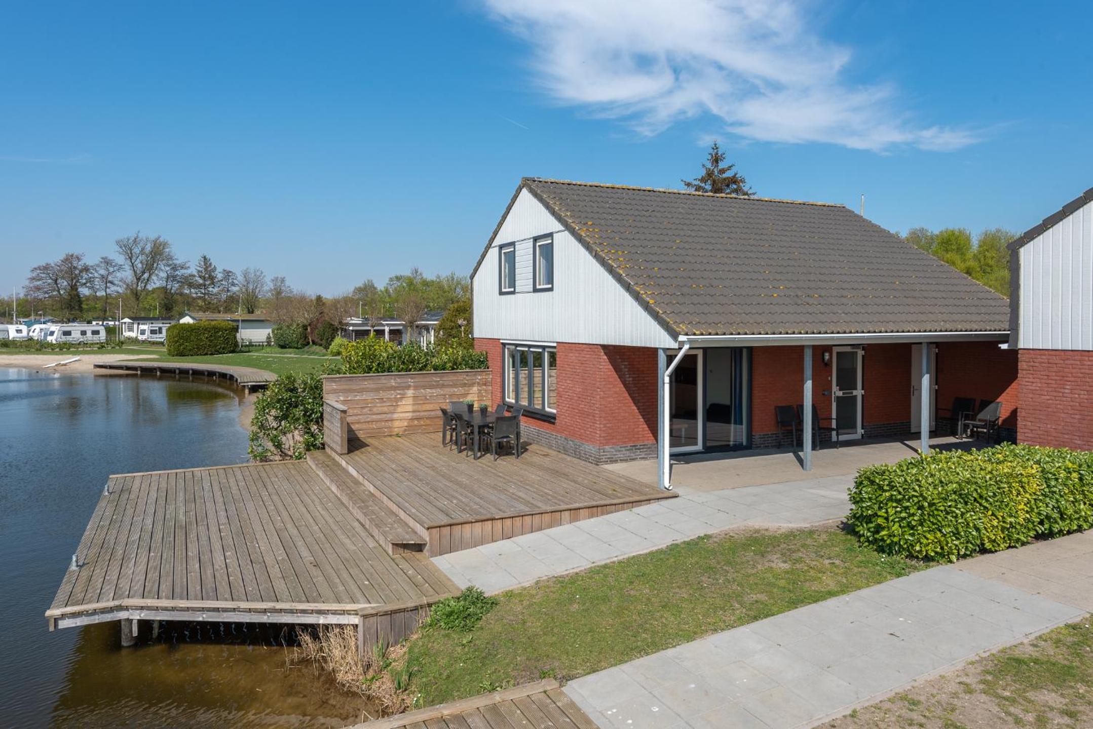 Bungalow photo 3
