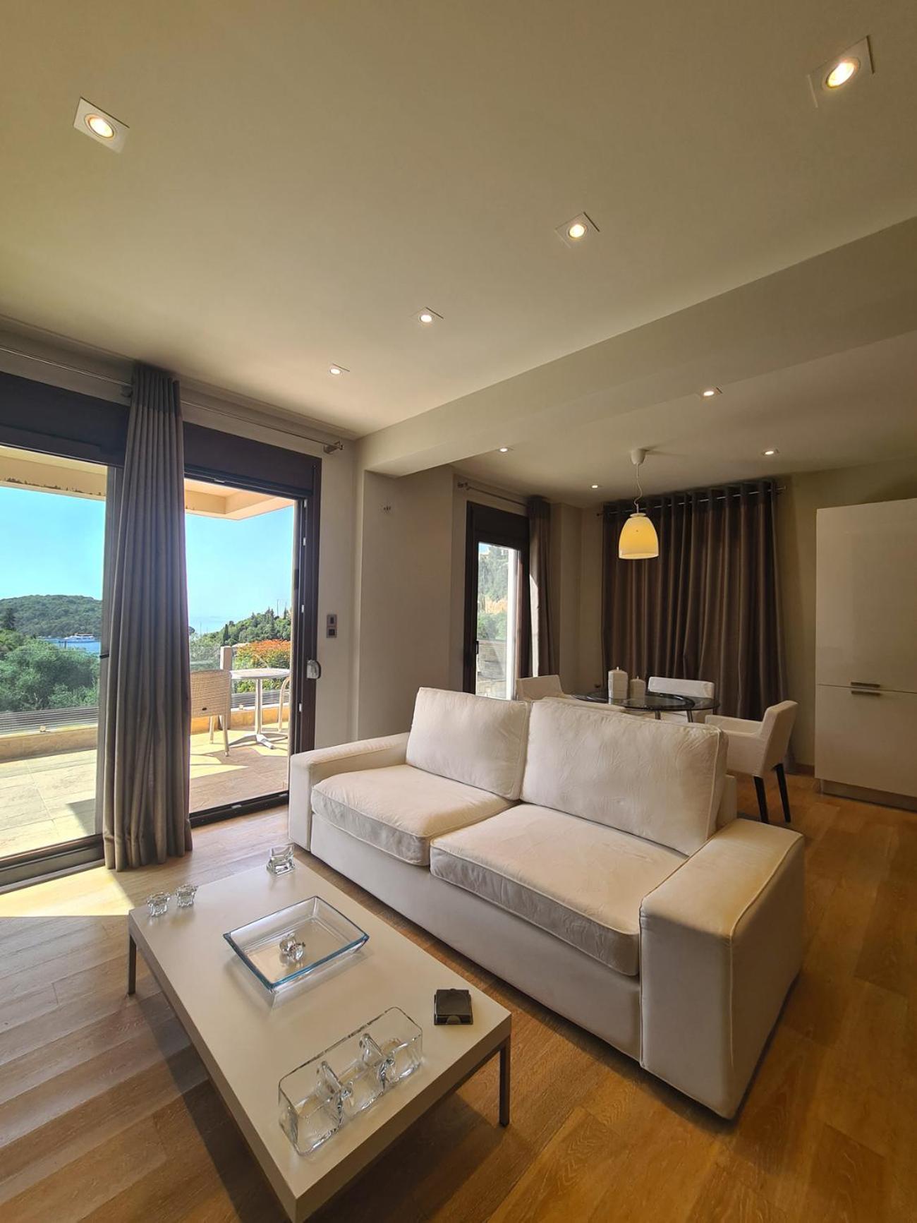 Two-Bedroom Villa photo 3