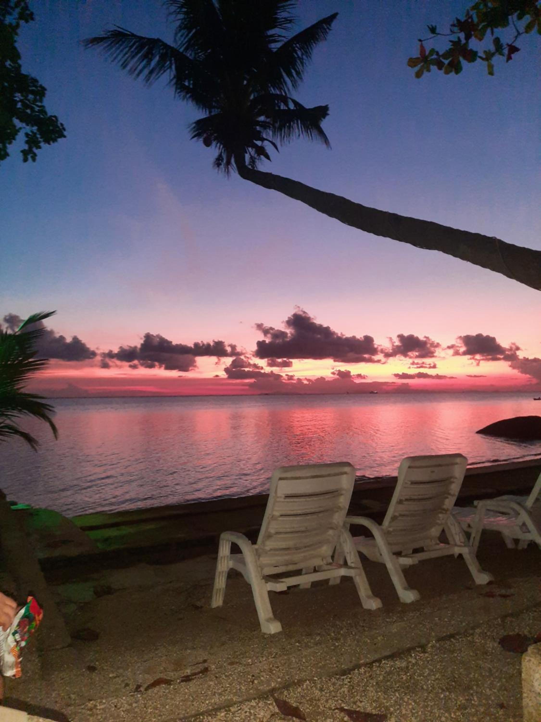 Bungalow with Fan - Beach Front photo 2