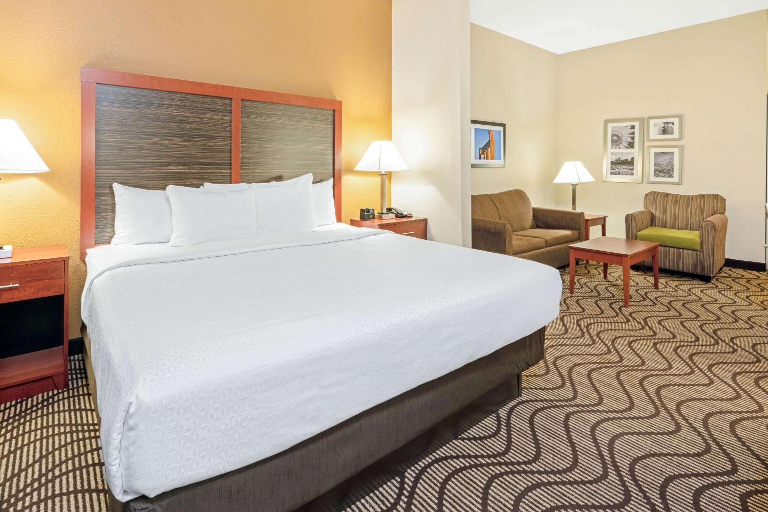 Executive King Room - Photo 1