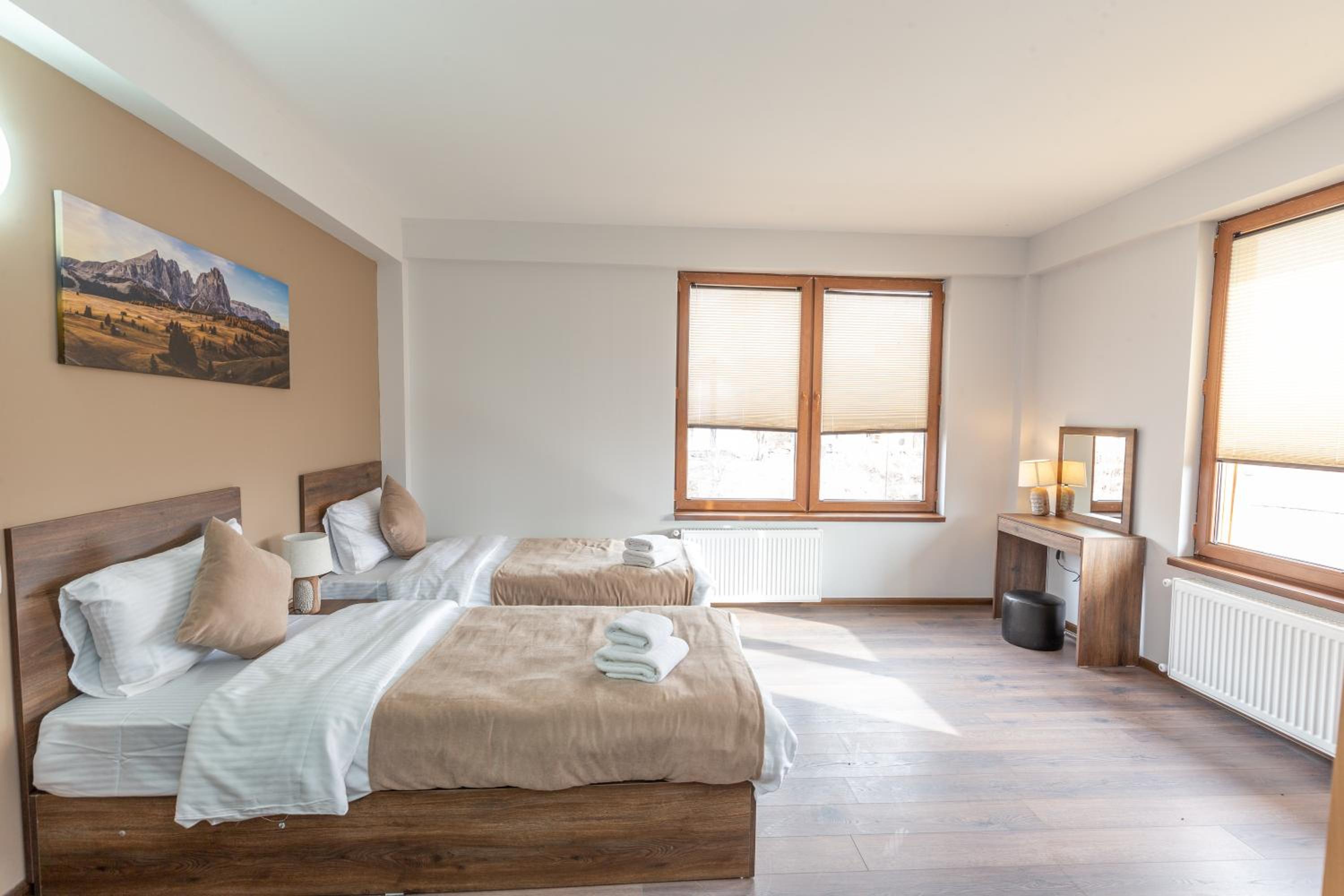 Standard Twin Room - Photo 1