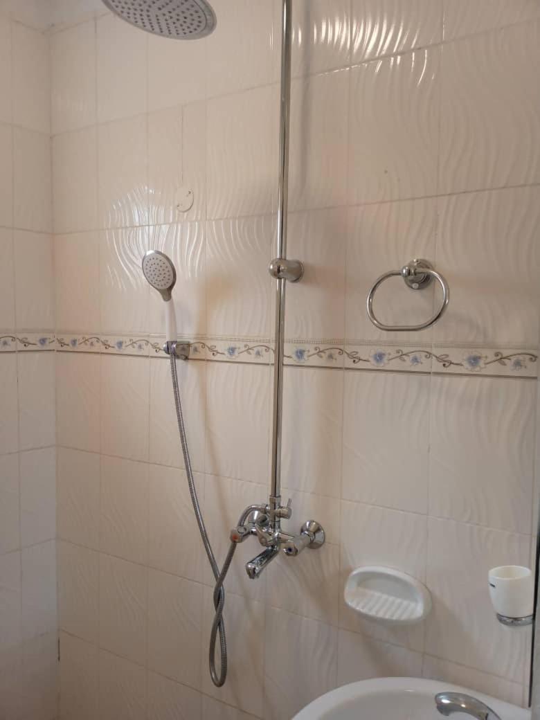 Small Single Room photo 3