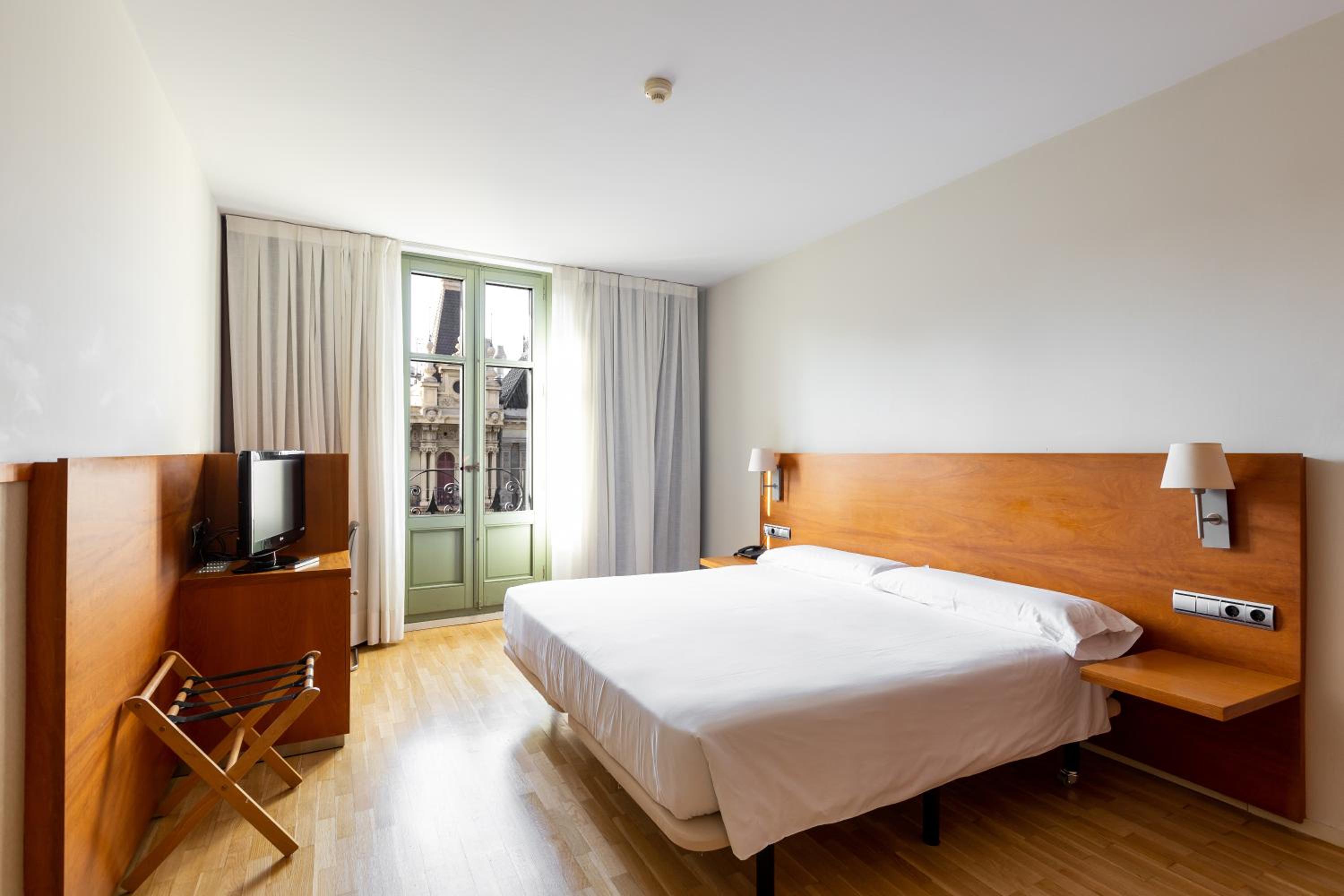 Double Room with Rambla View