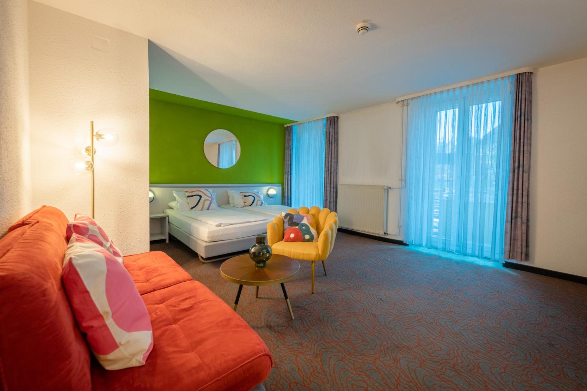Deluxe Double or Twin Room photo 1