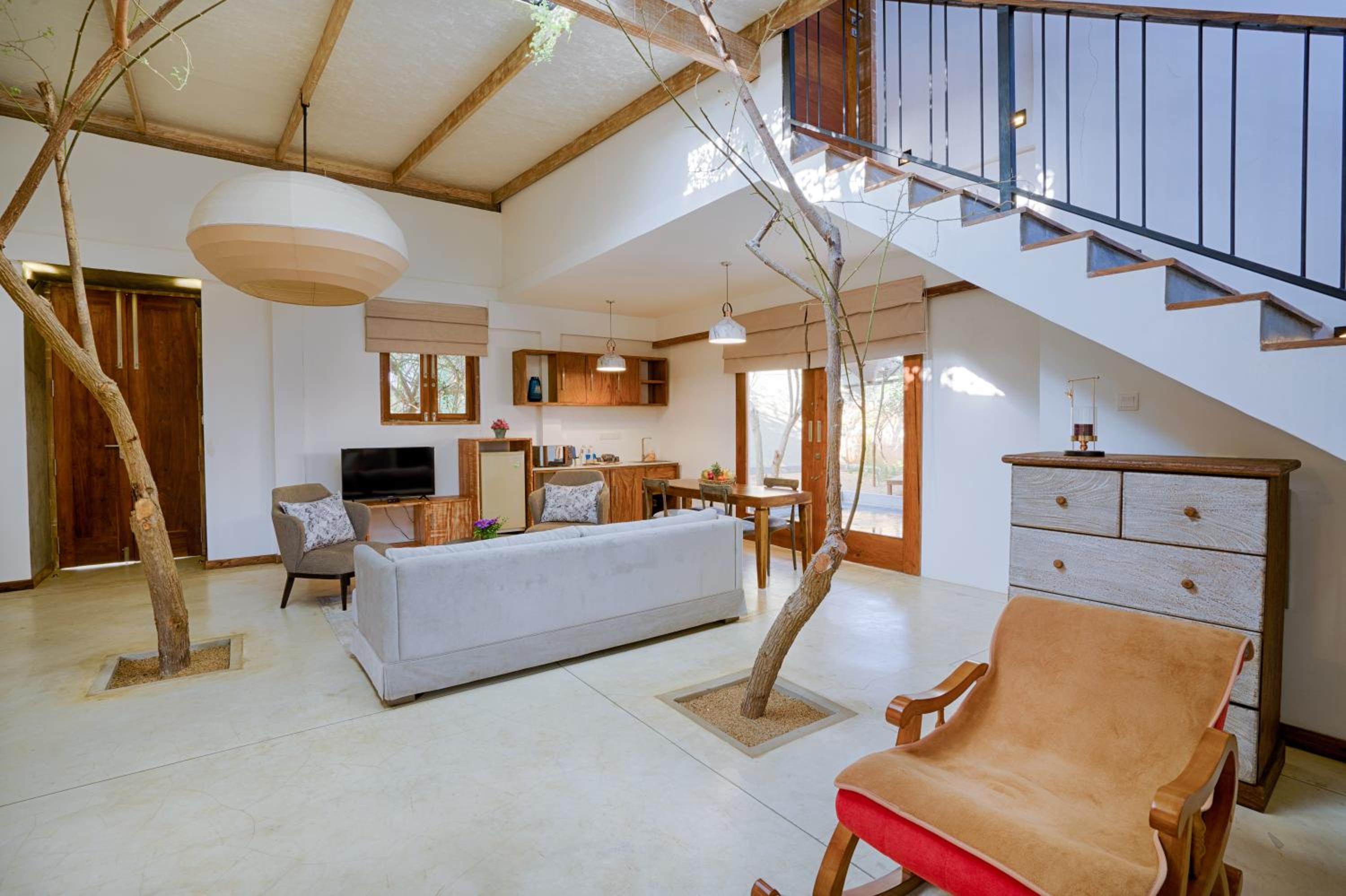 Executive Villa with Rooftop Jacuzzi and Pool - Photo 17