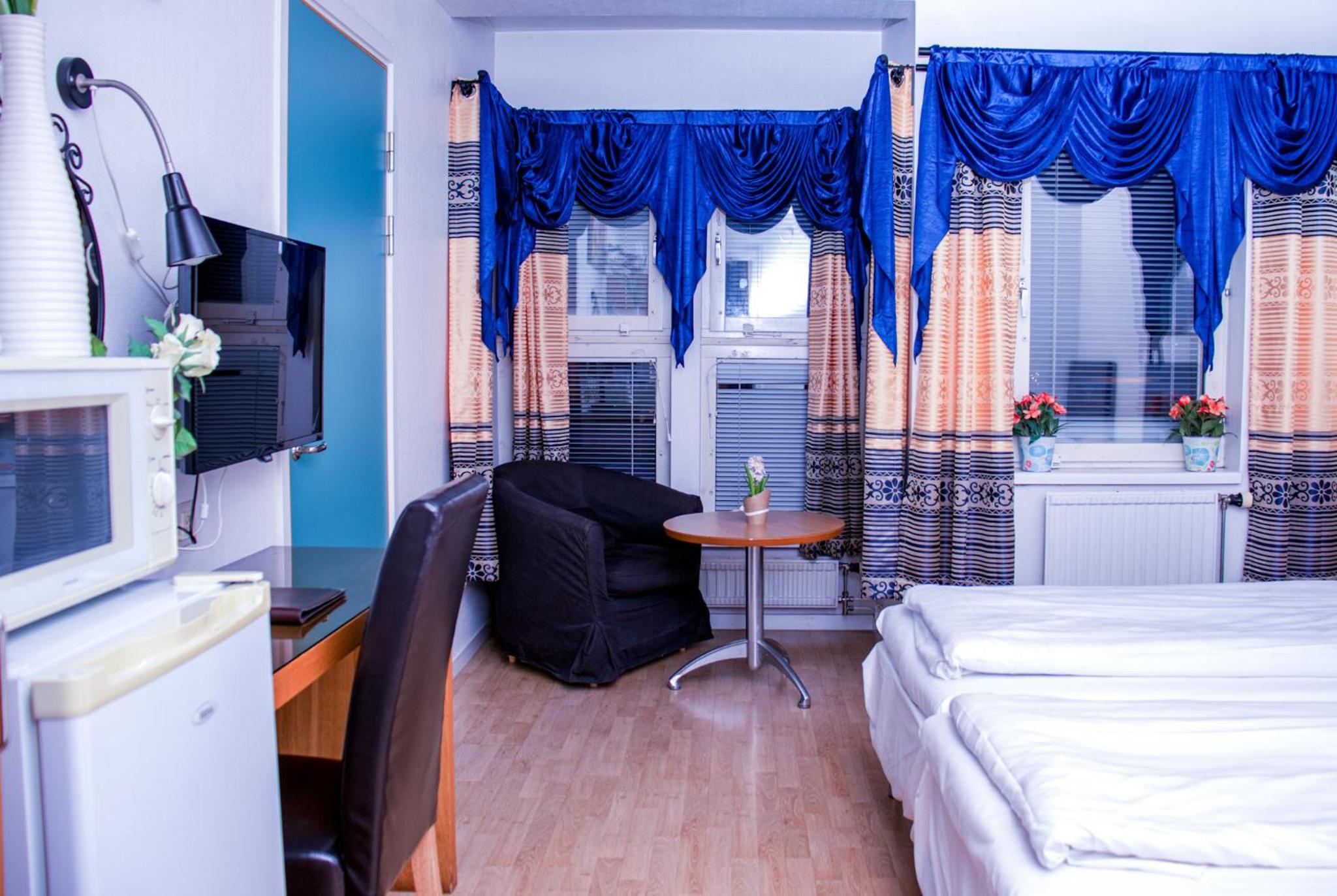 Standard Double Room - Photo 19