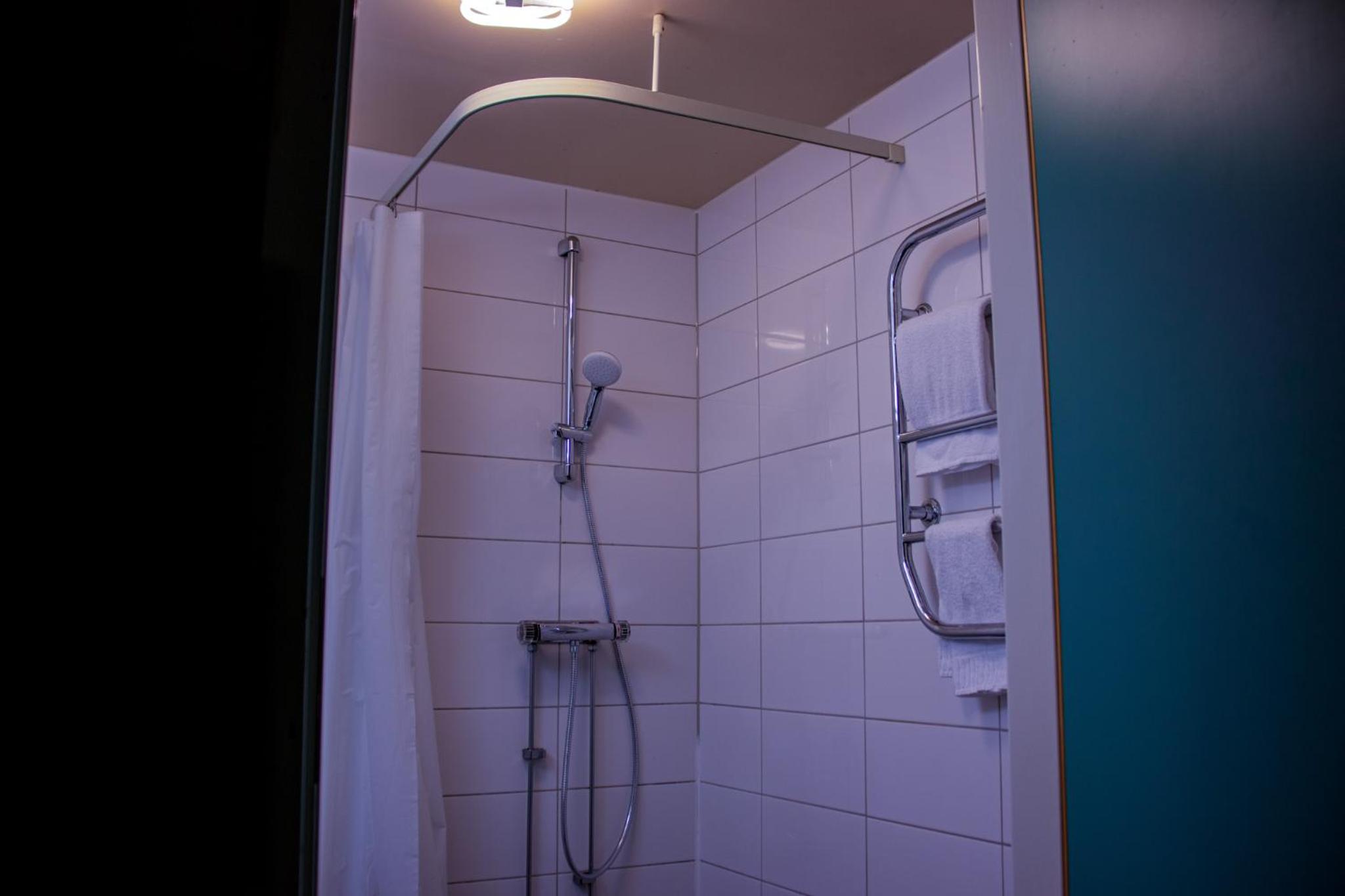 Standard Double Room - Photo 20