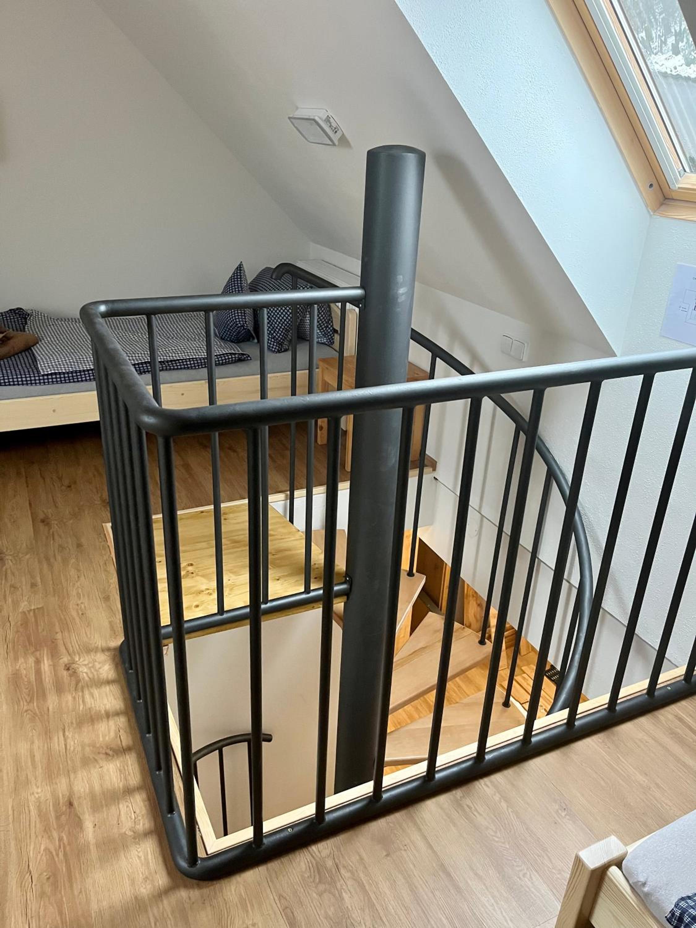 Maisonette photo 1