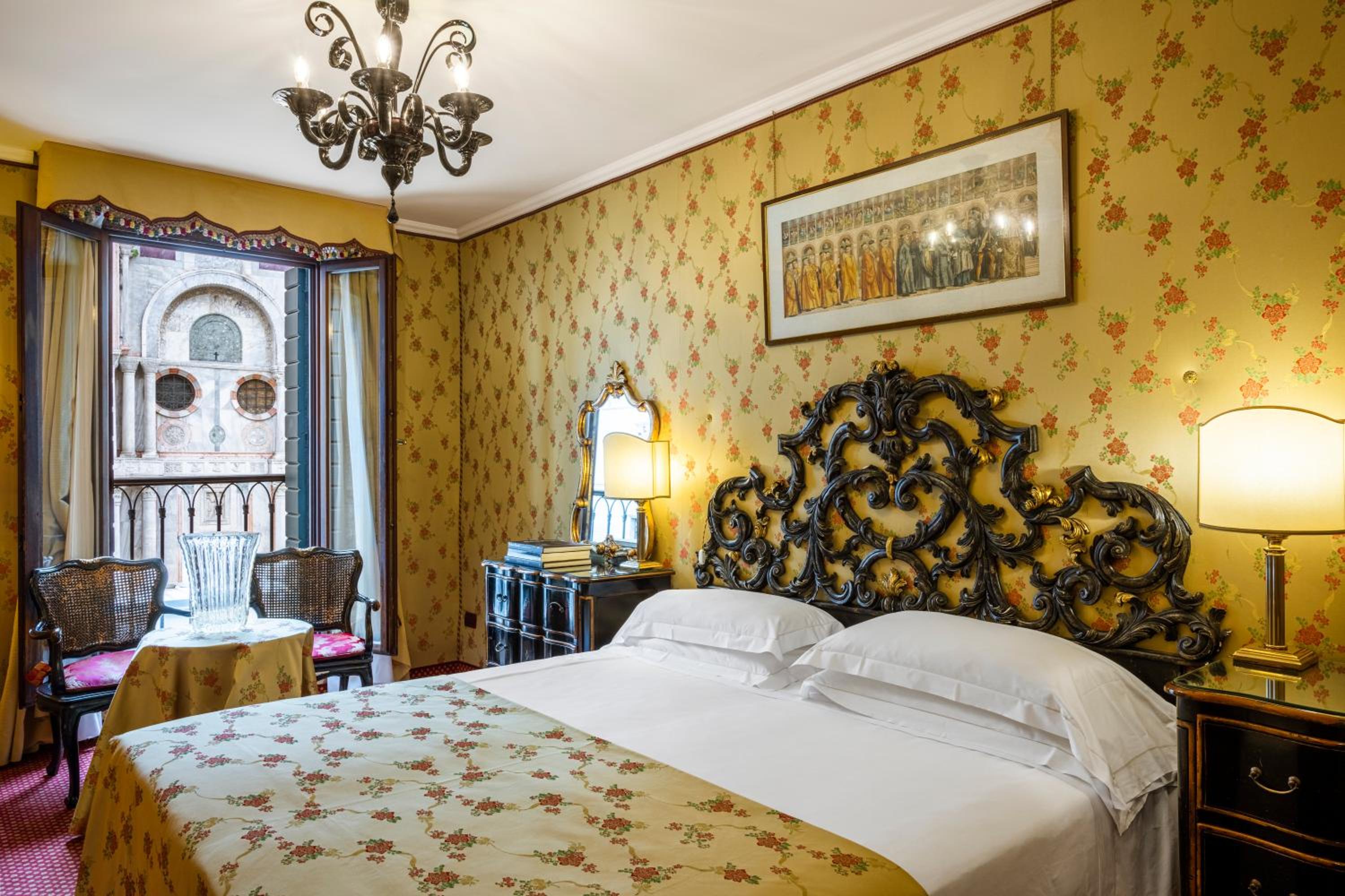 Junior Suite with San Marco View
