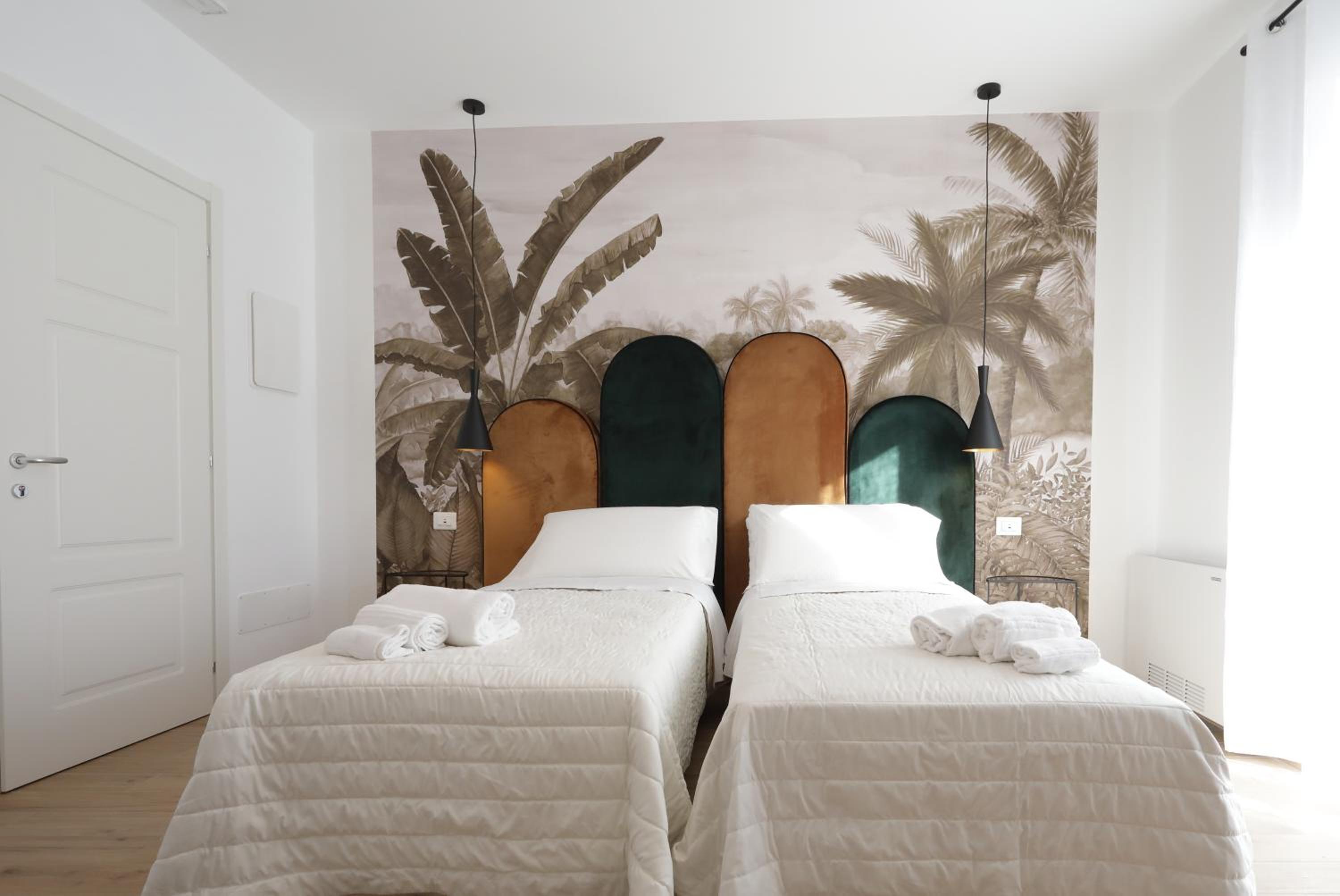 Double or Twin Room - Photo 7