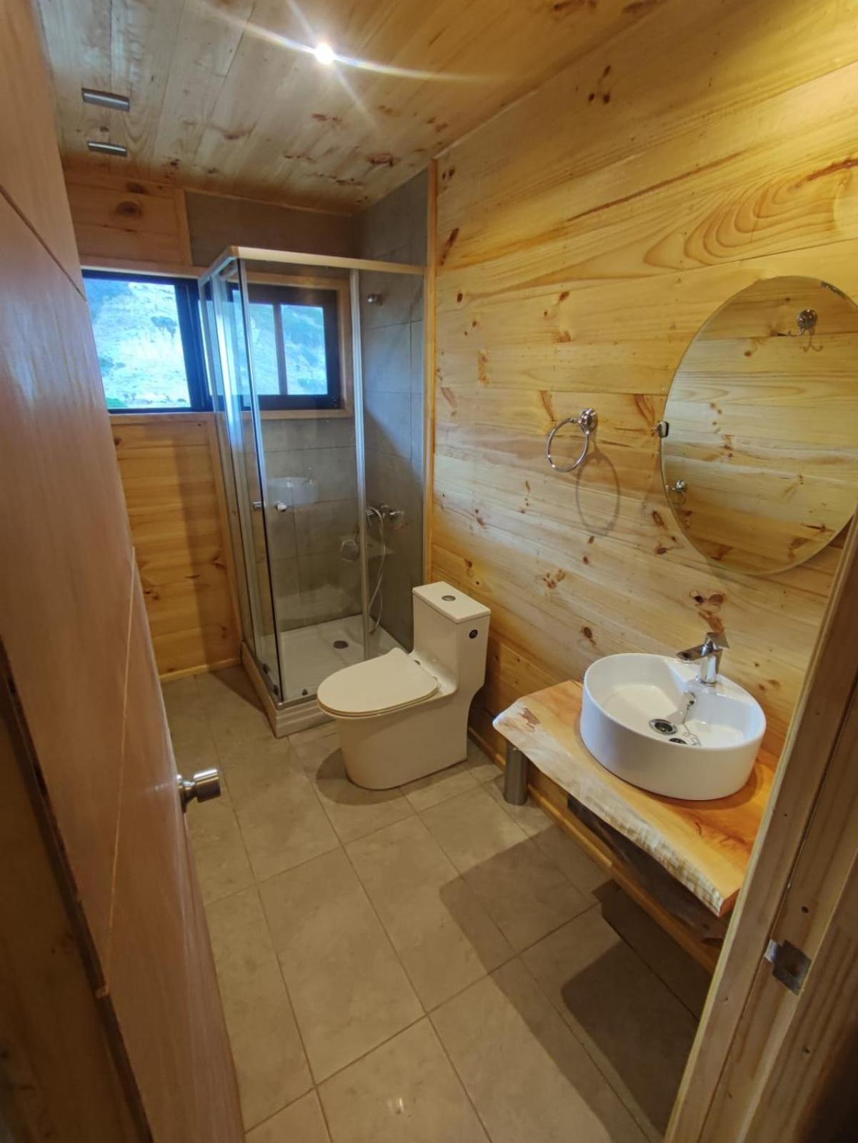Three-Bedroom House photo 3