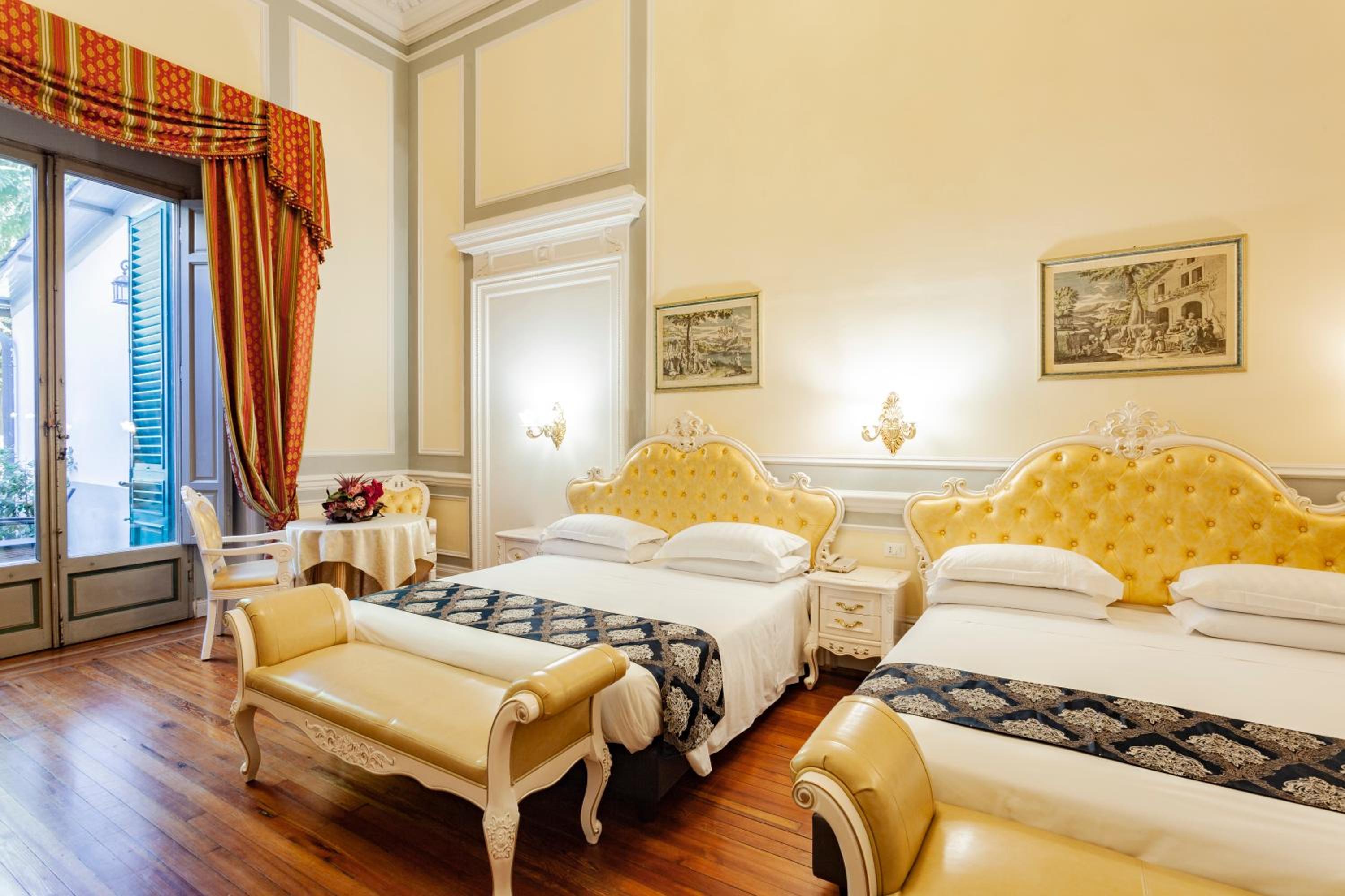 Junior Suite with Garden View photo 3