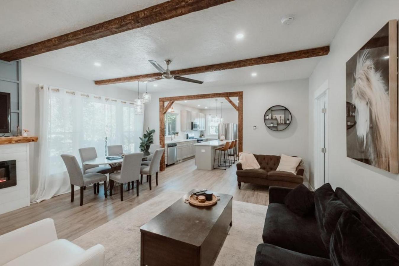 Three-Bedroom House photo 1