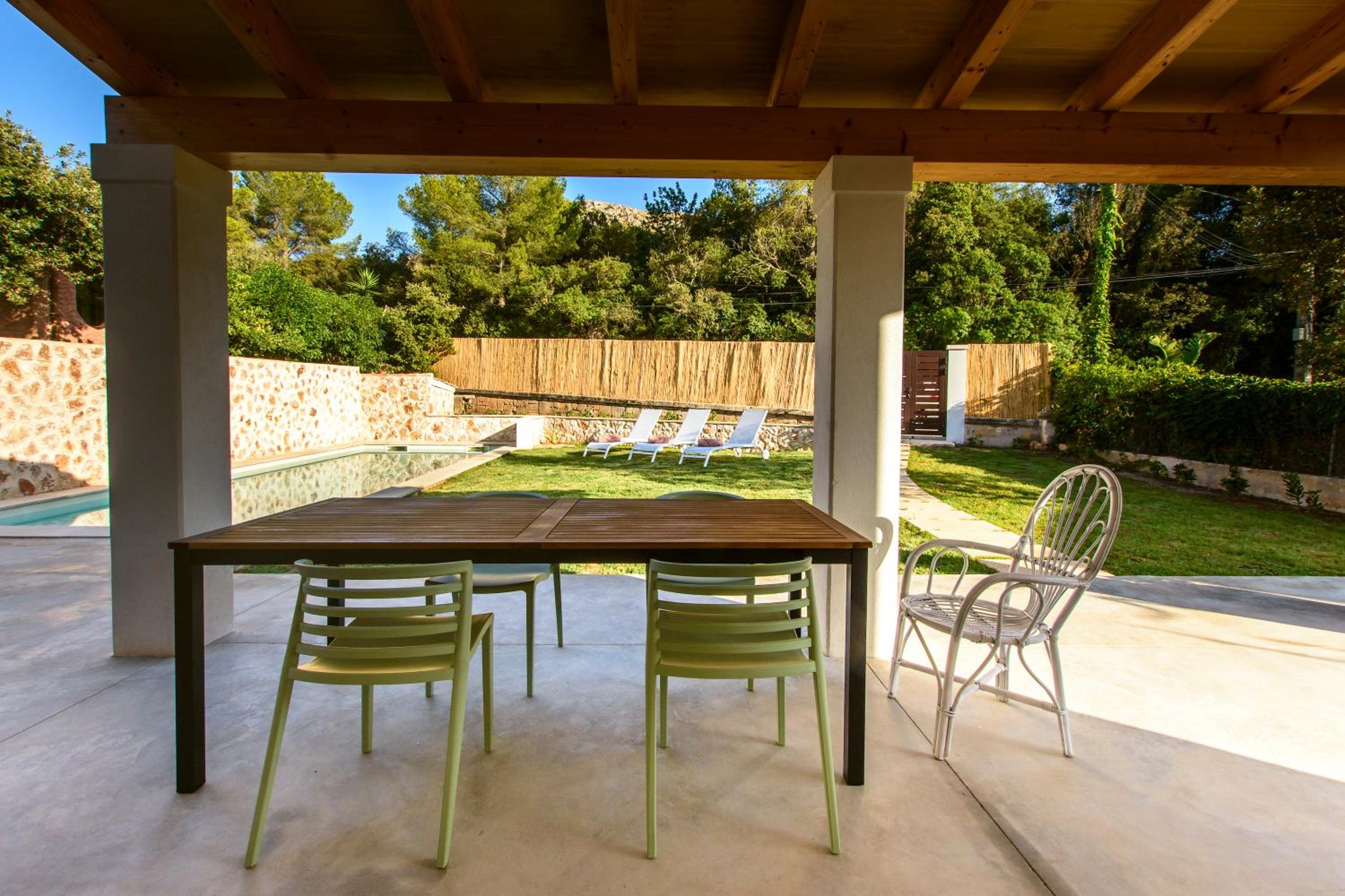 Villa photo 3