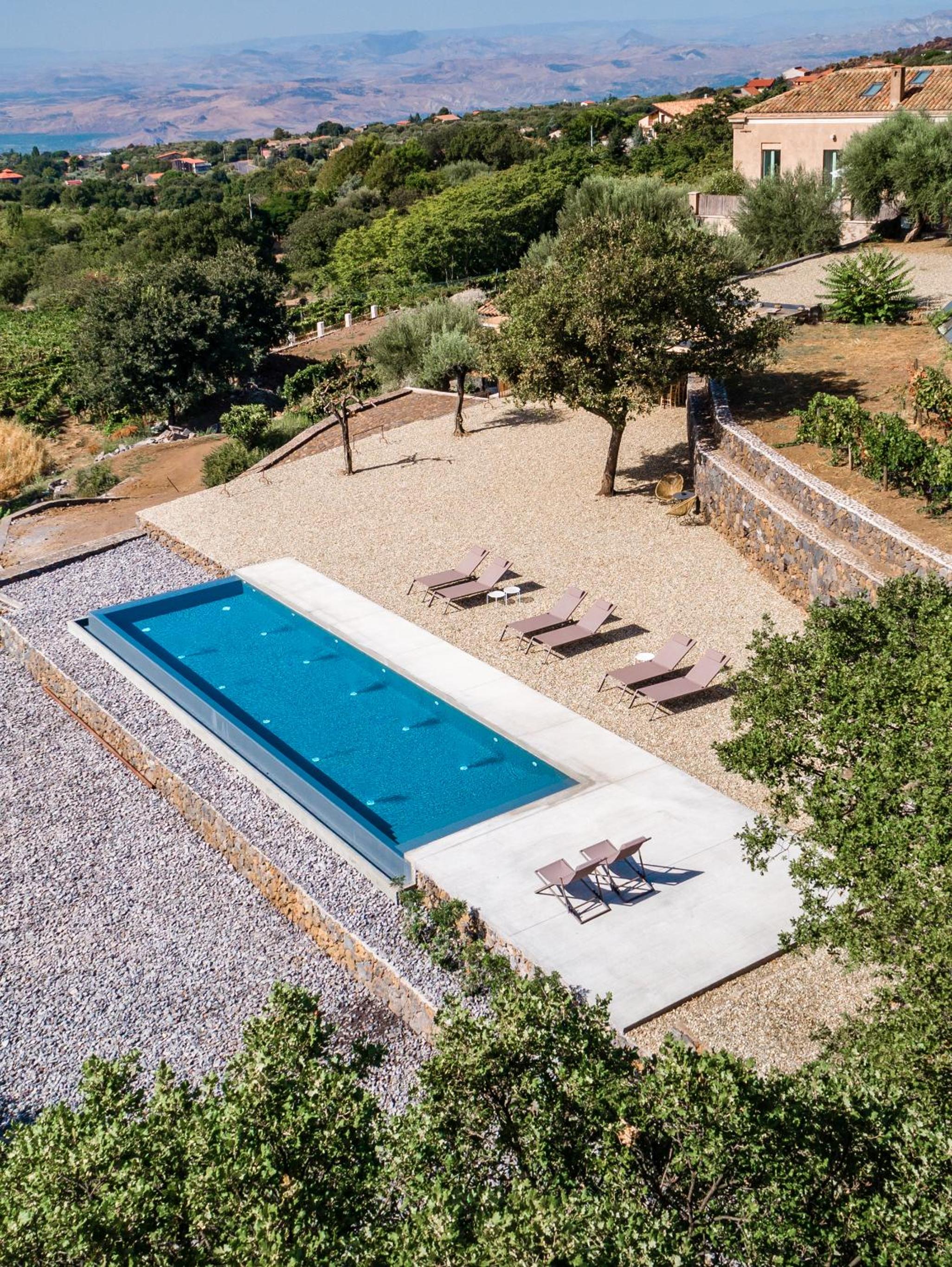 Villa with Private Pool photo 3